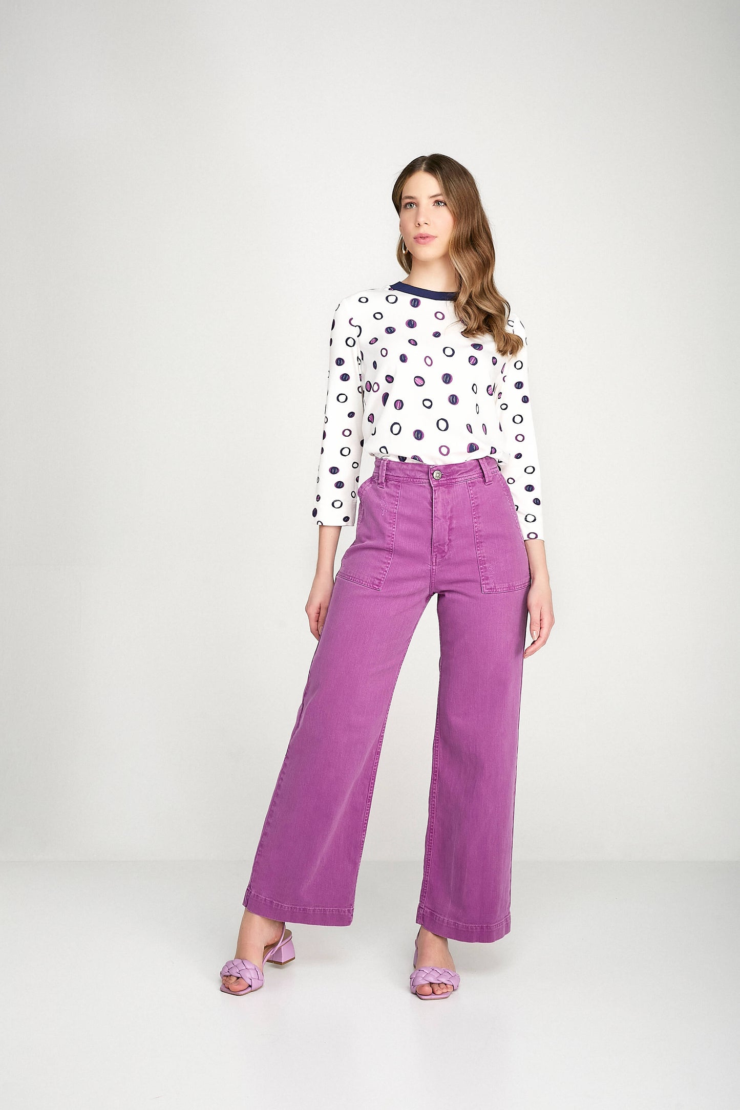 calça sarja wide leg cintura alta vintage