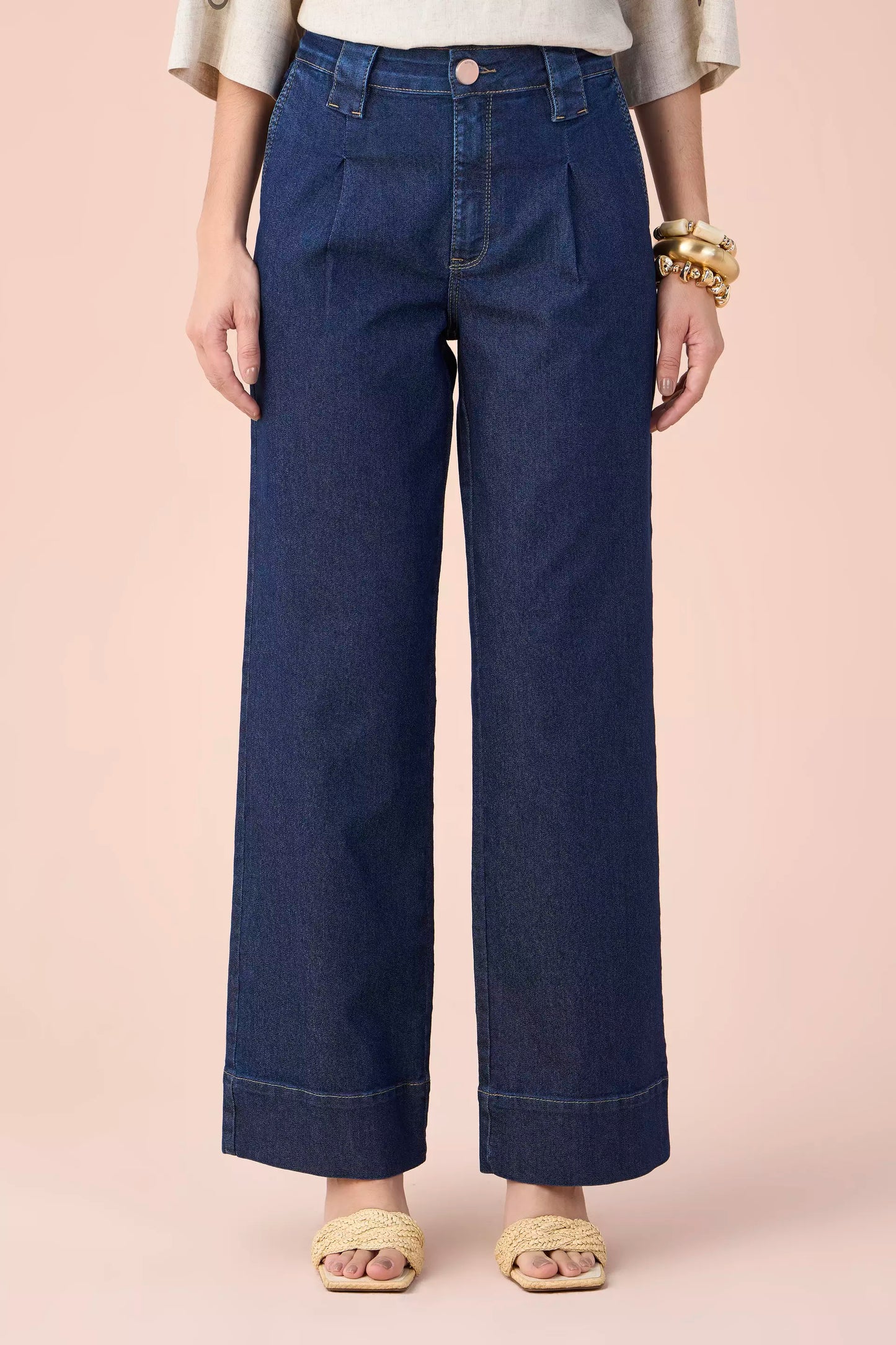 calça jeans wide leg cintura intermediária alfaiataria