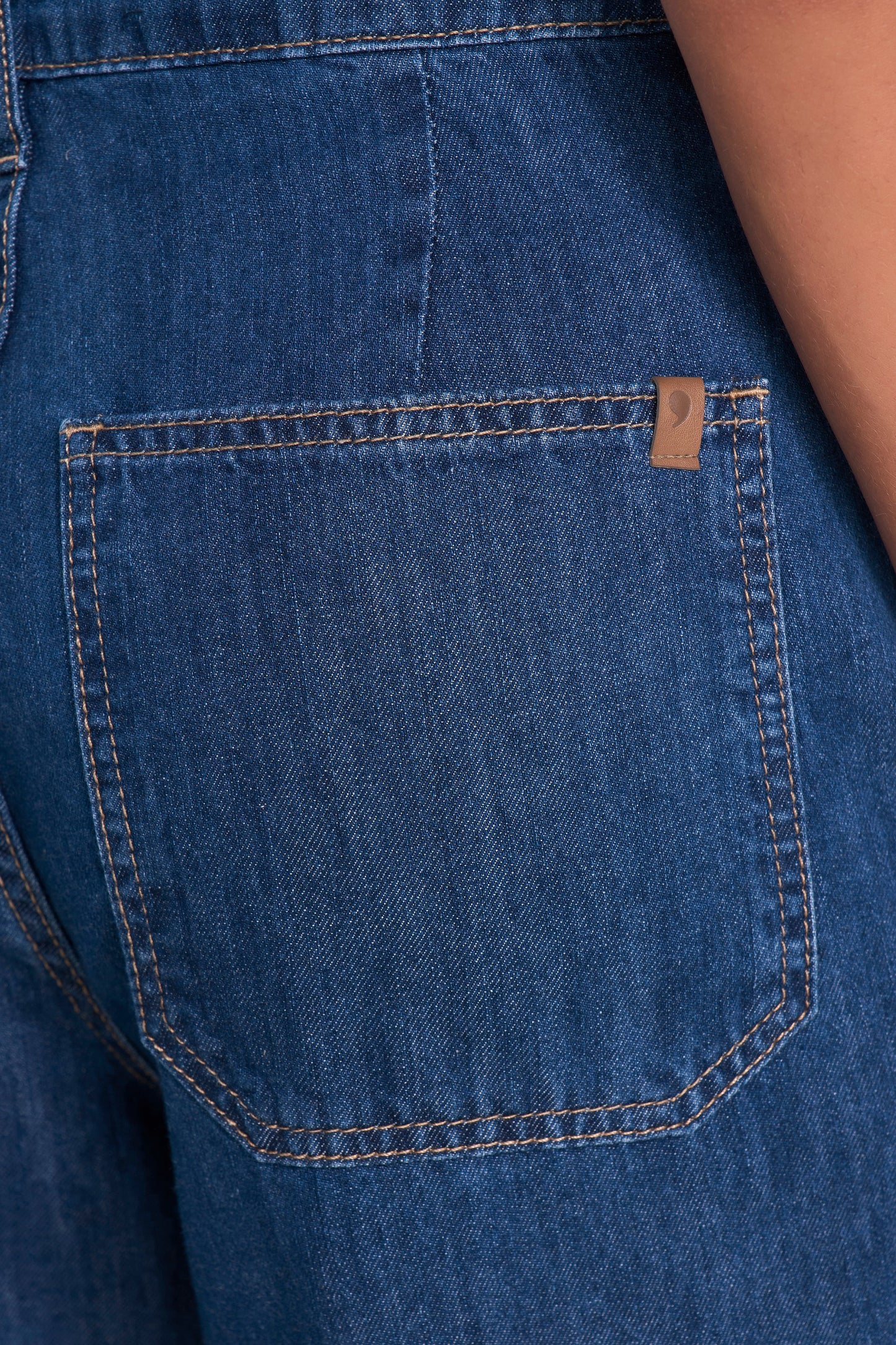 Calça Jeans Pantalona Cintura Intermediária Tradicional