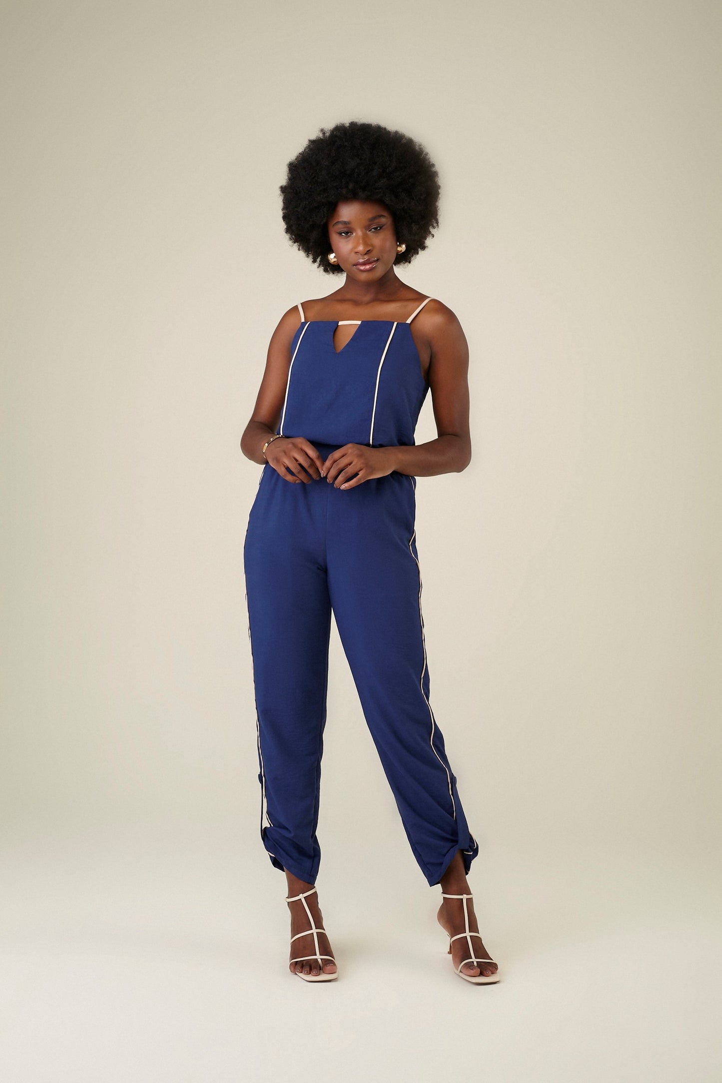 calça tactel reta cintura intermediária com detalhe bicolor
