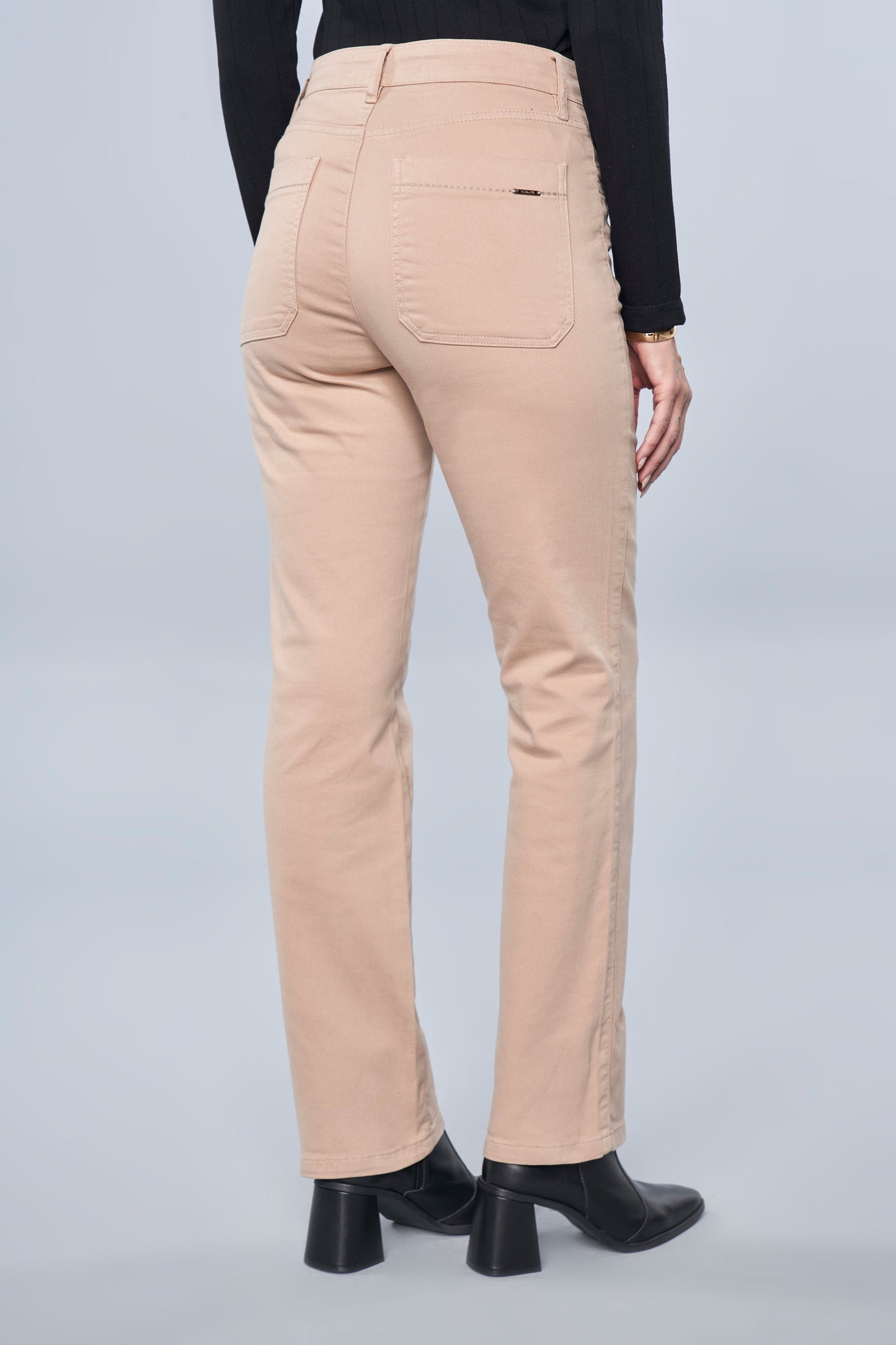 calça malha color reta cintura intermediária com bordados