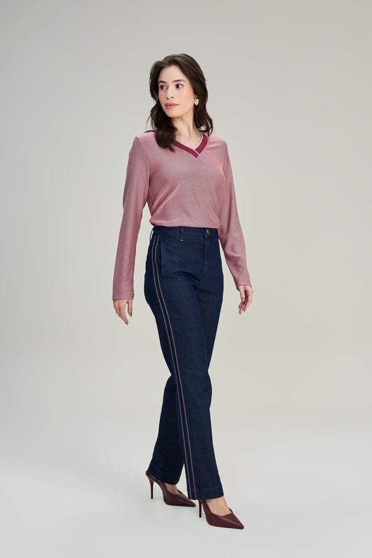 calça jeans reta cintura intermediária com galão lateral