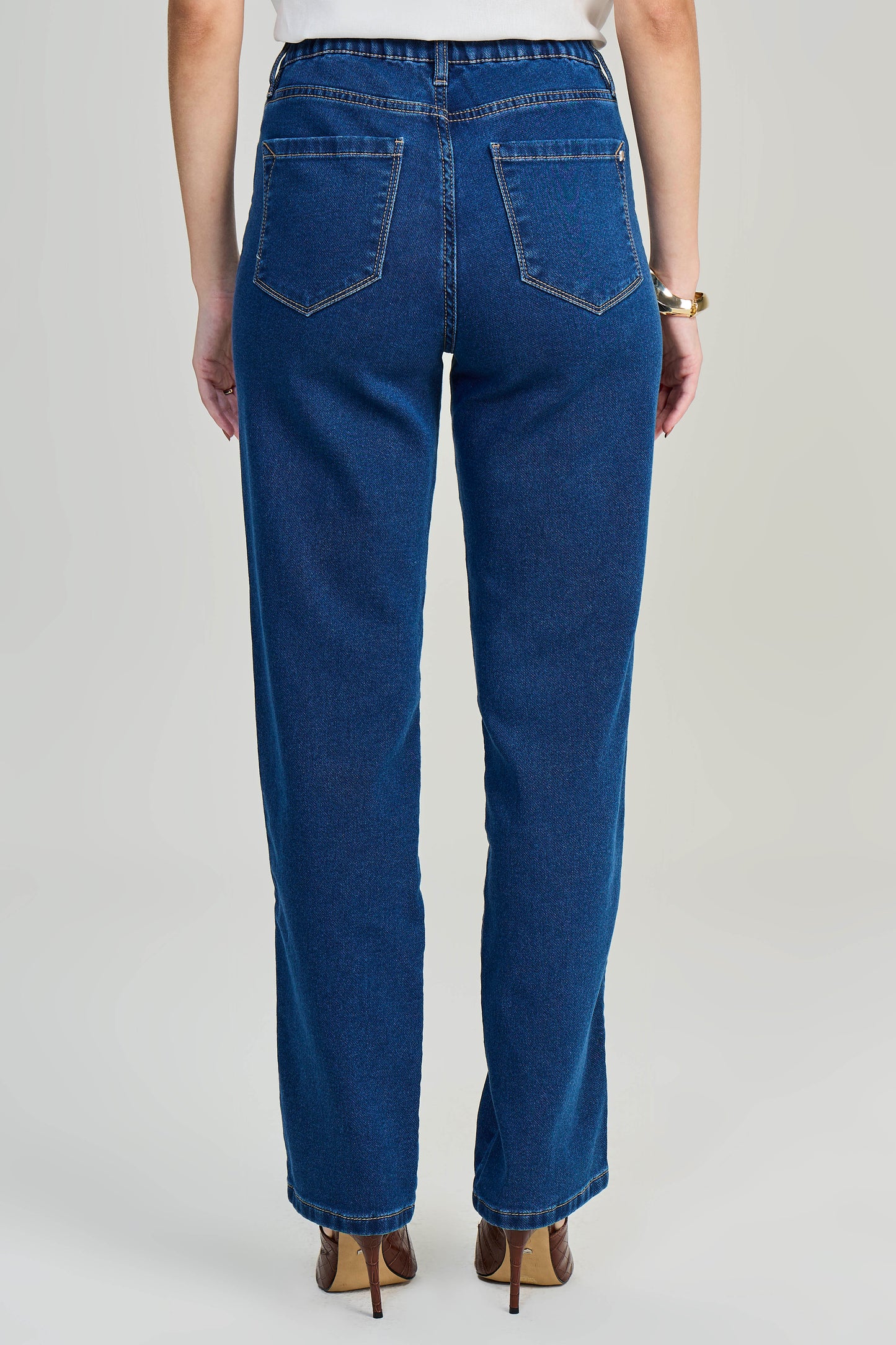calça jeans malha reta cintura intermediária com elástico
