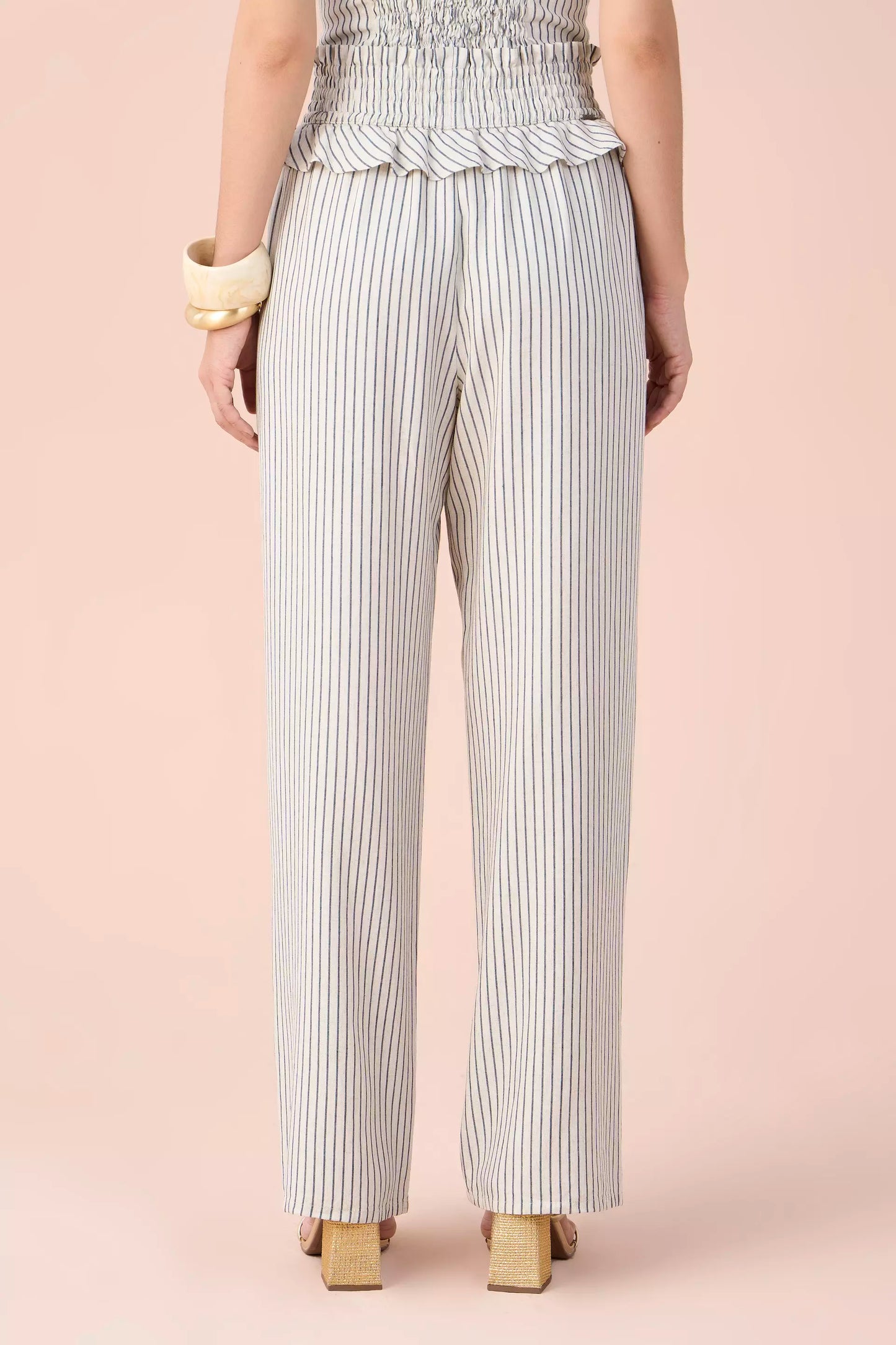 calça viscose reta cintura intermedíaria clochard