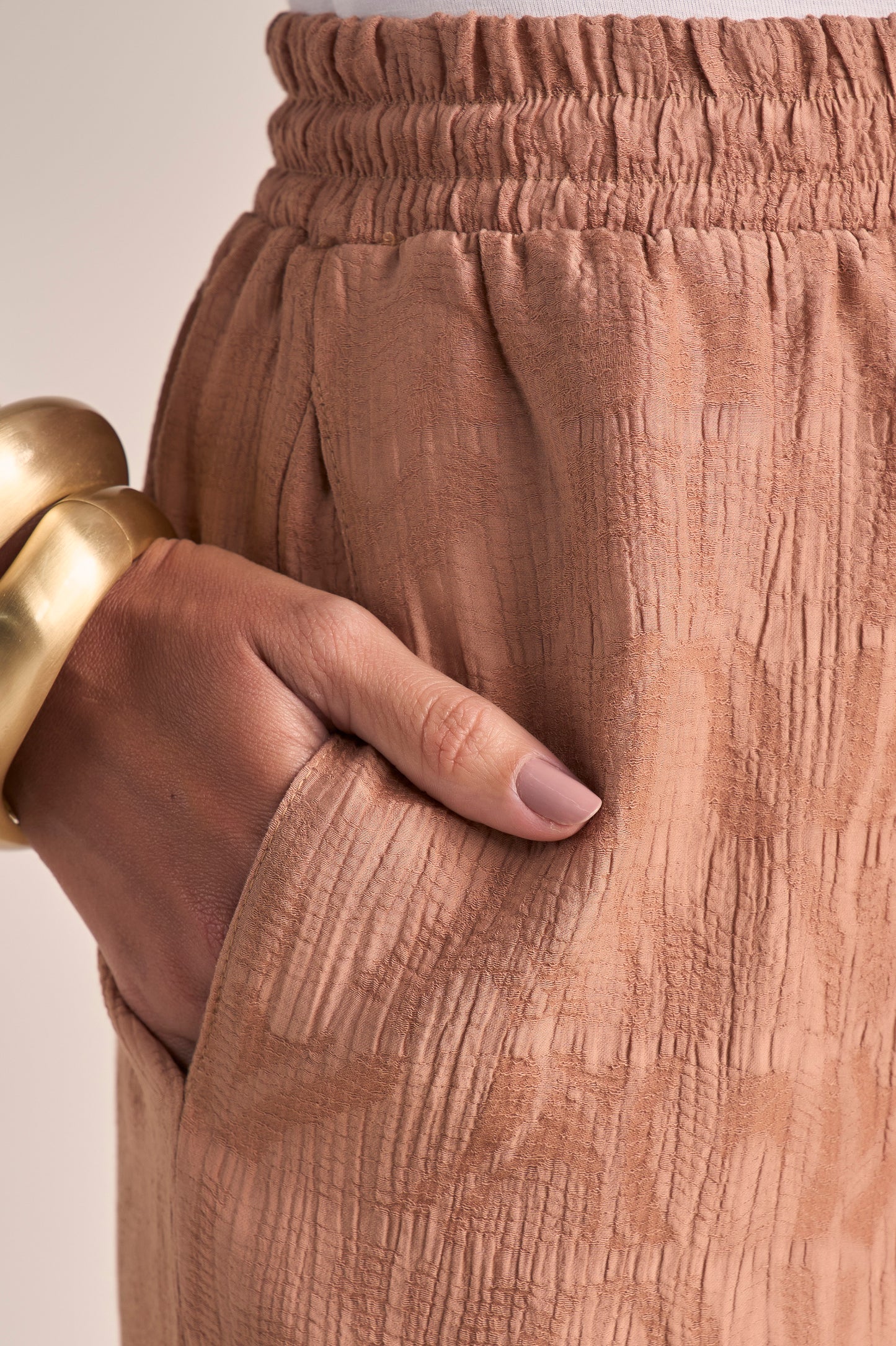 Calça Viscose Reta Cintura Intermediária Cós de Elástico