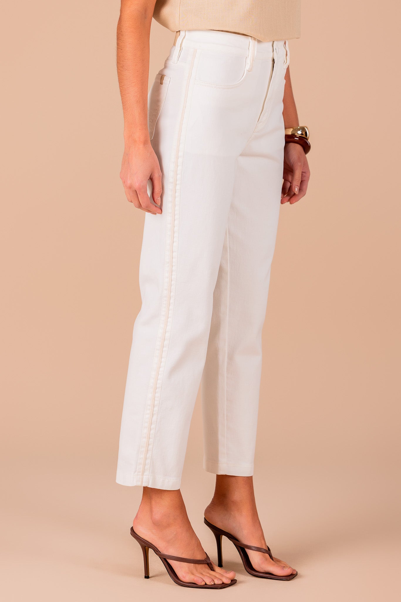 calça sarja pantcropped cintura intermediária com cadarã‡o lateral