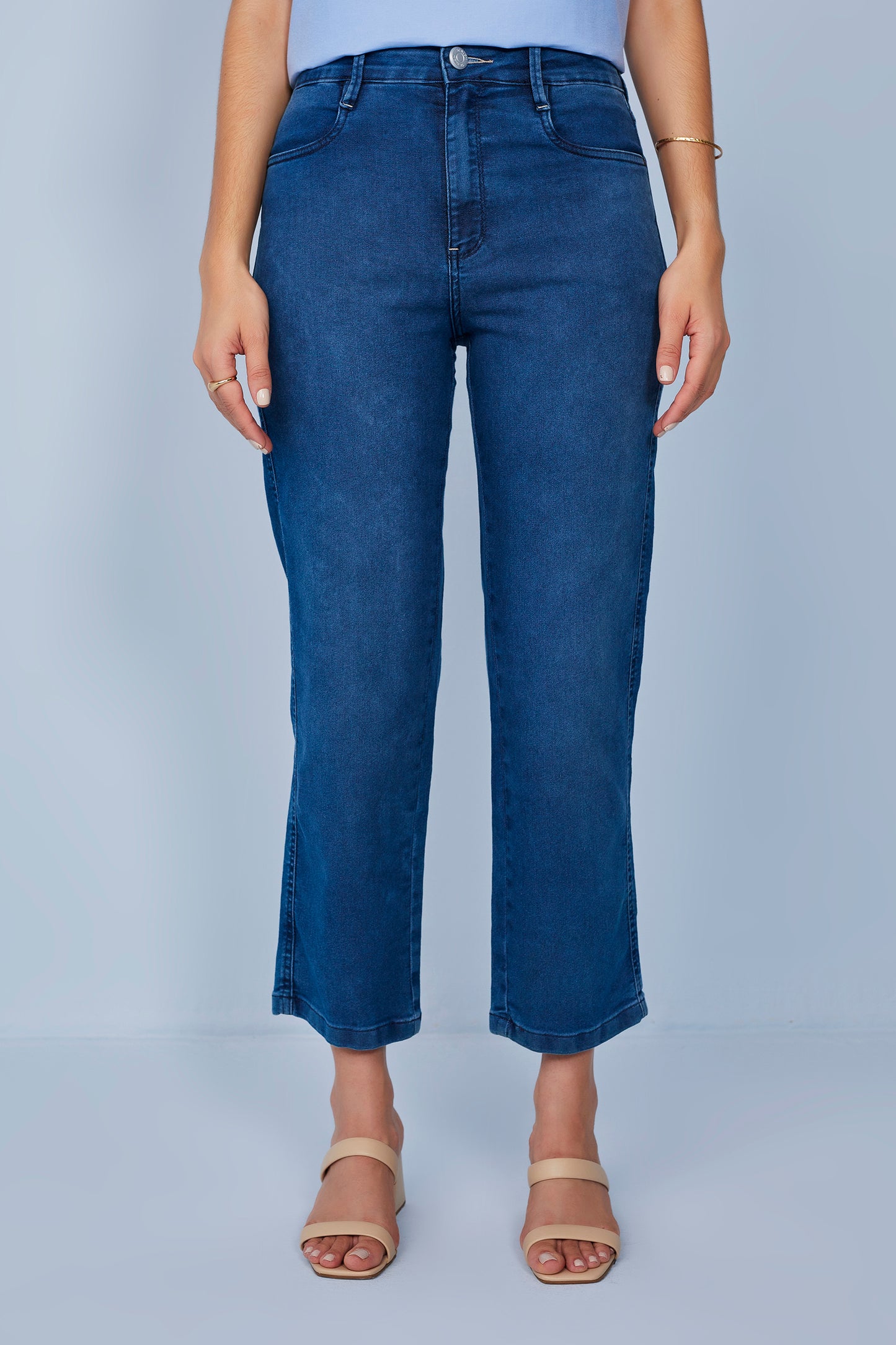 calça jeans pantcropped cintura intermediária com bordado
