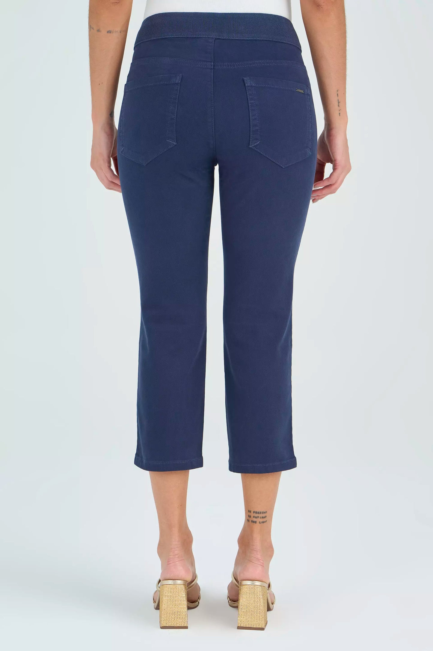 calça malha color cropped cintura intermediária cós de tricot