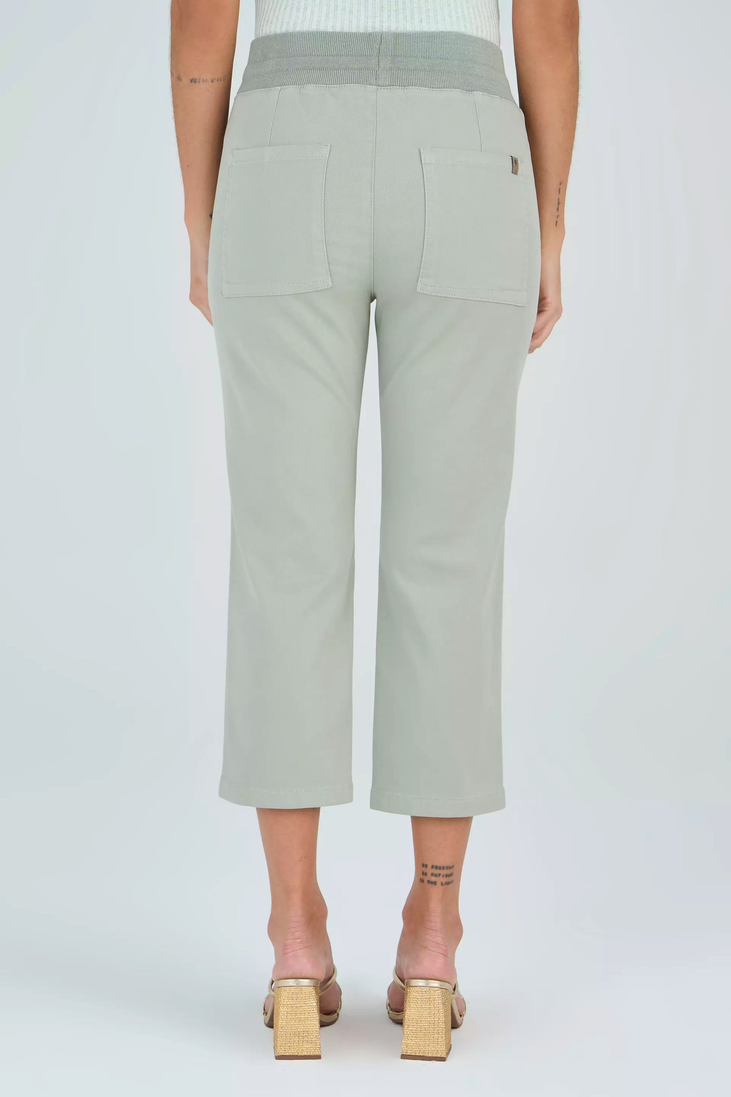 calça malha color cropped comfort cintura intermediária cós tricot