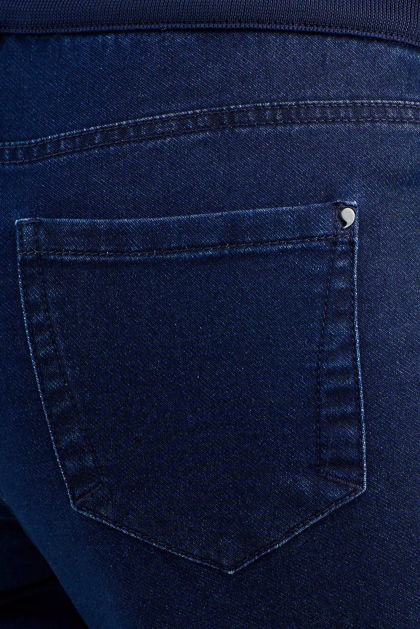 calça jeans malha cropped cintura intermedíaria cós de tricot