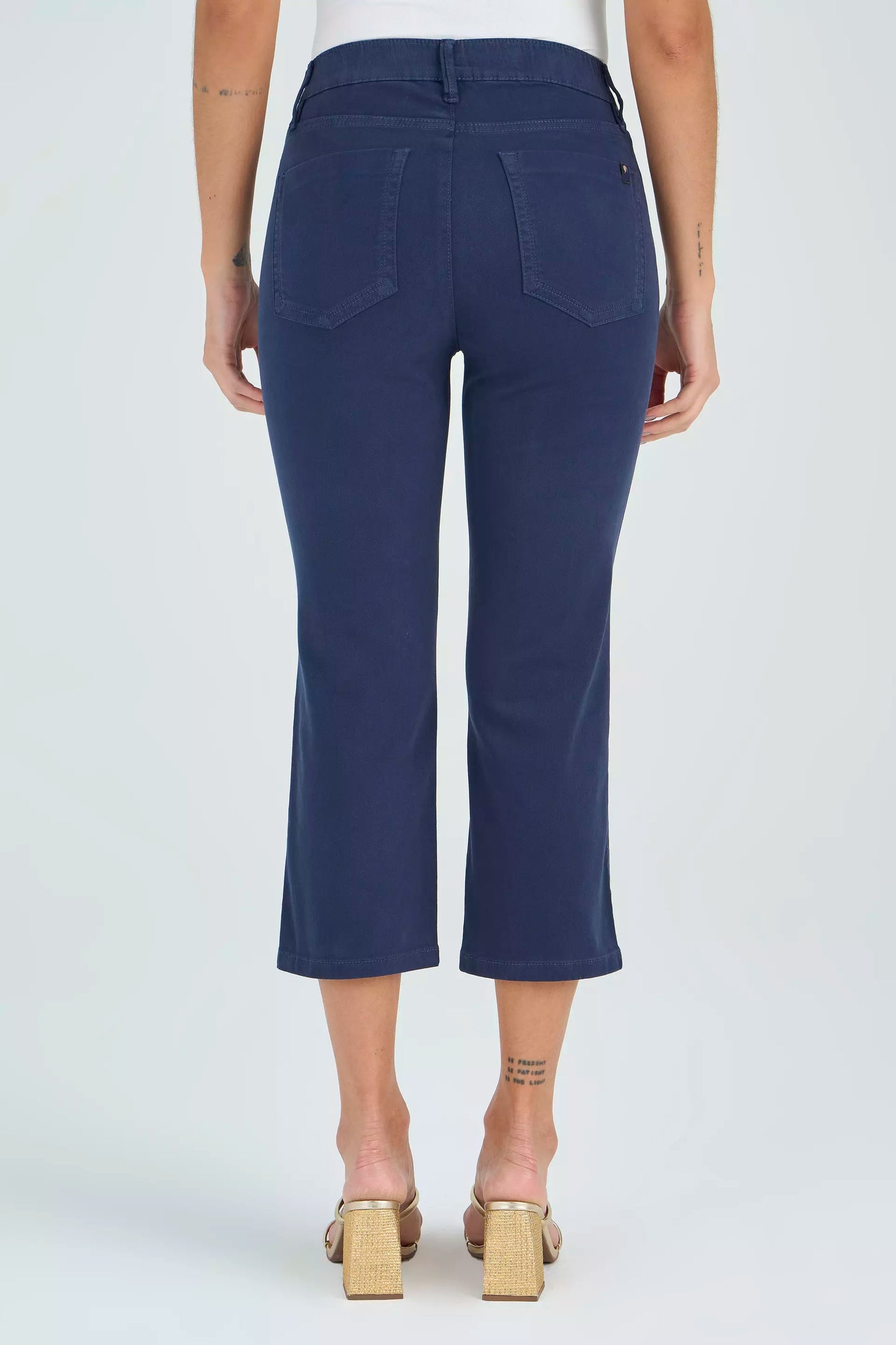 calça malha color cropped cintura intermediária comelástico