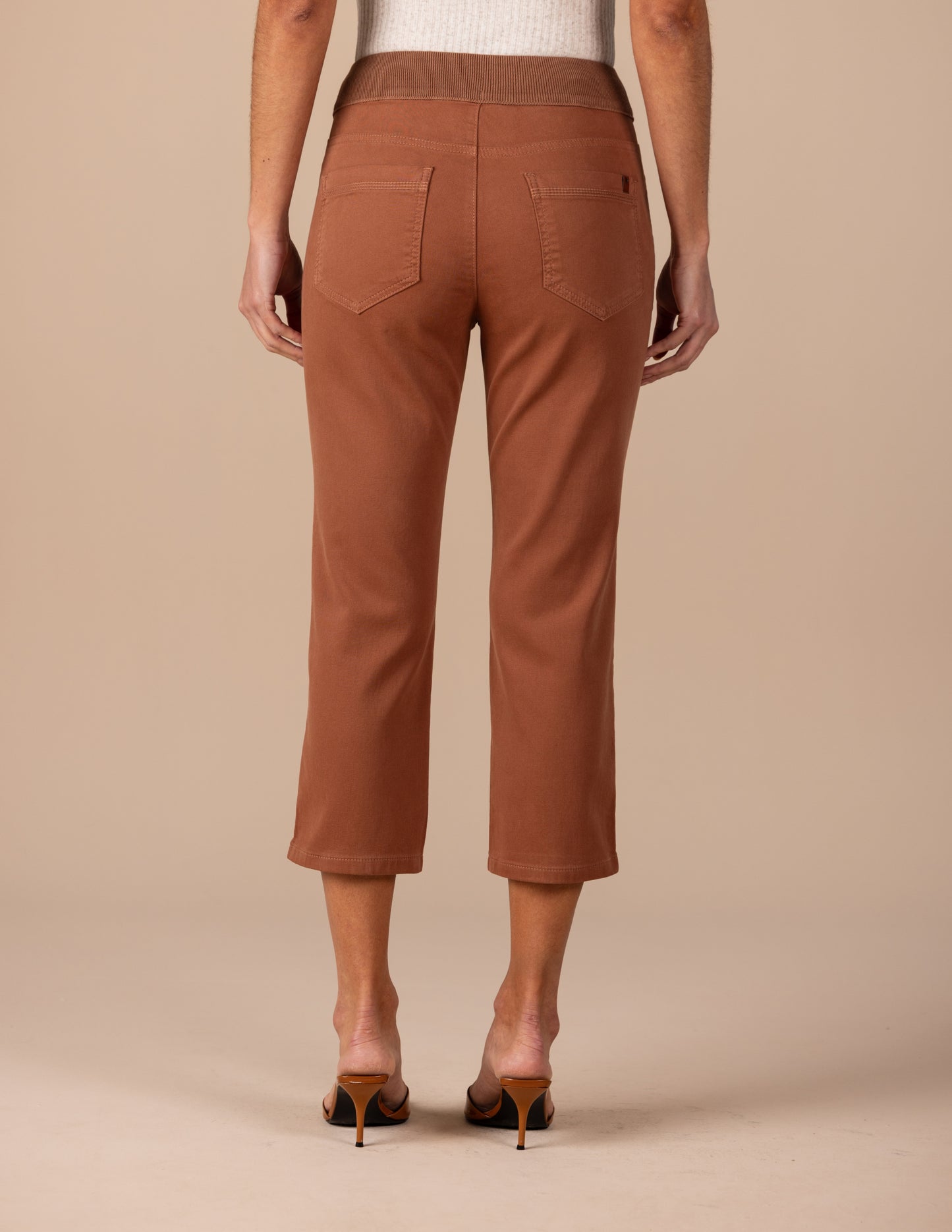 calça malha color cropped cintura intermediária cós de tricot