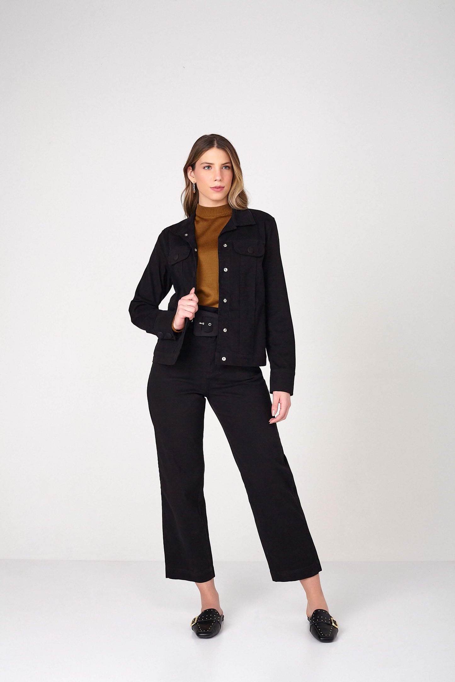 calça sarja pant cropped cintura alta em cotelê com cinto