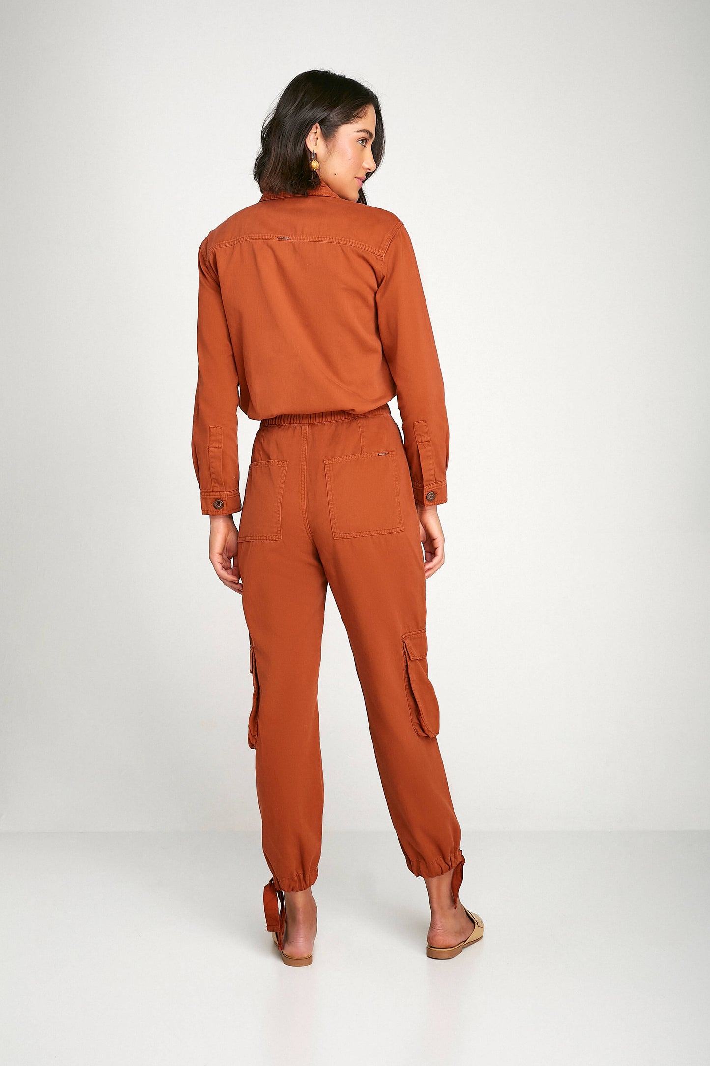 calça sarja pantcropped cintura alta com cadarço