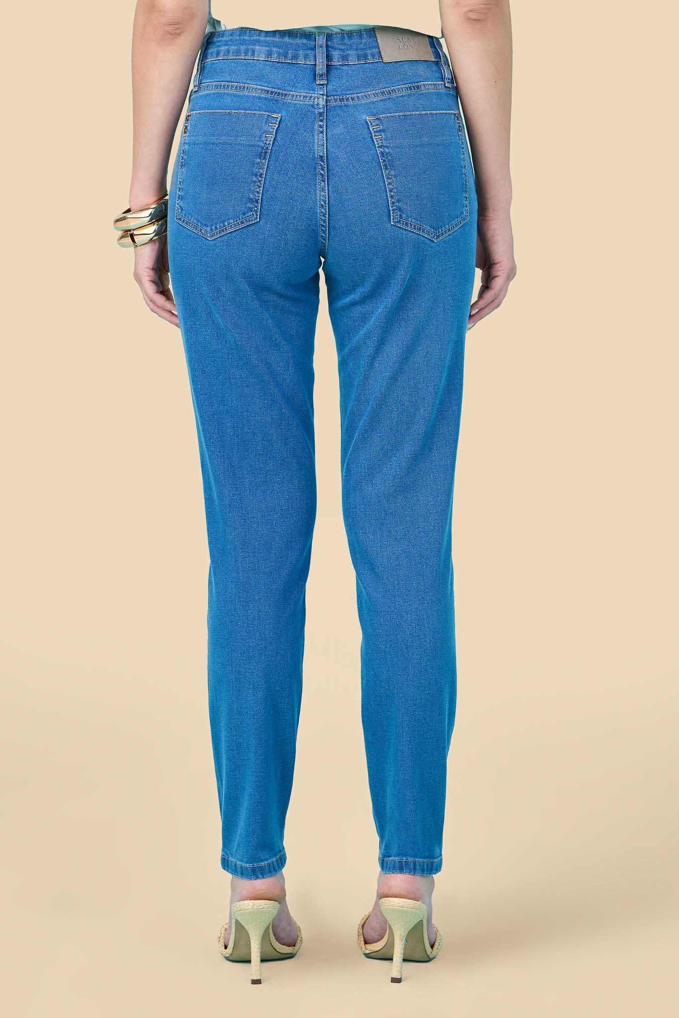 calça jeans skinny cintura intermediária com travetes