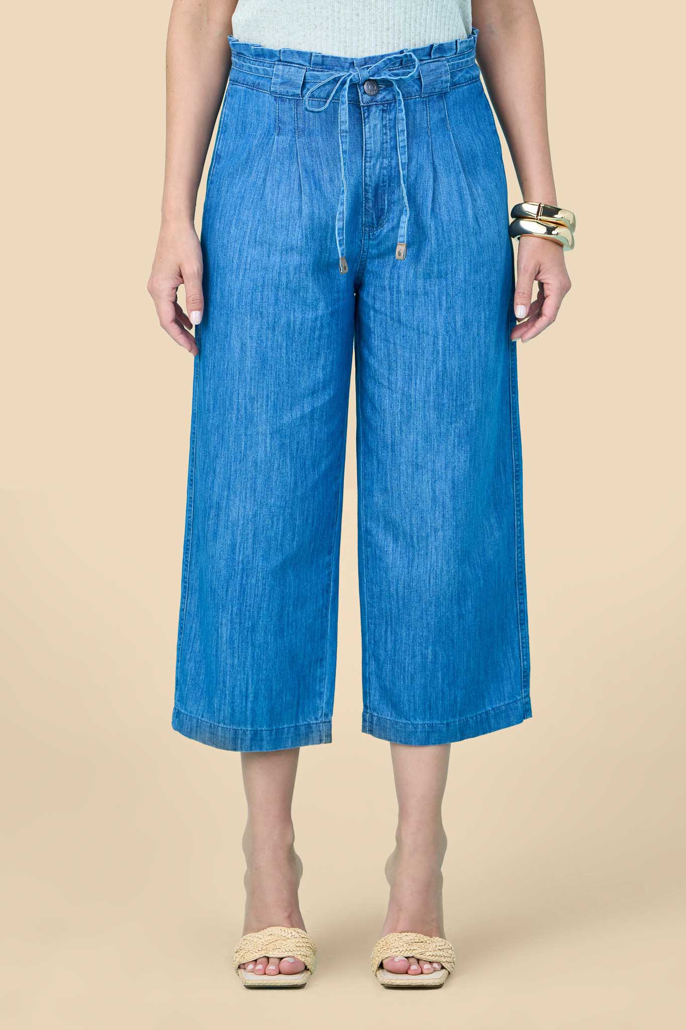 calça jeans pantacourt cintura intermediária clochard com cinto