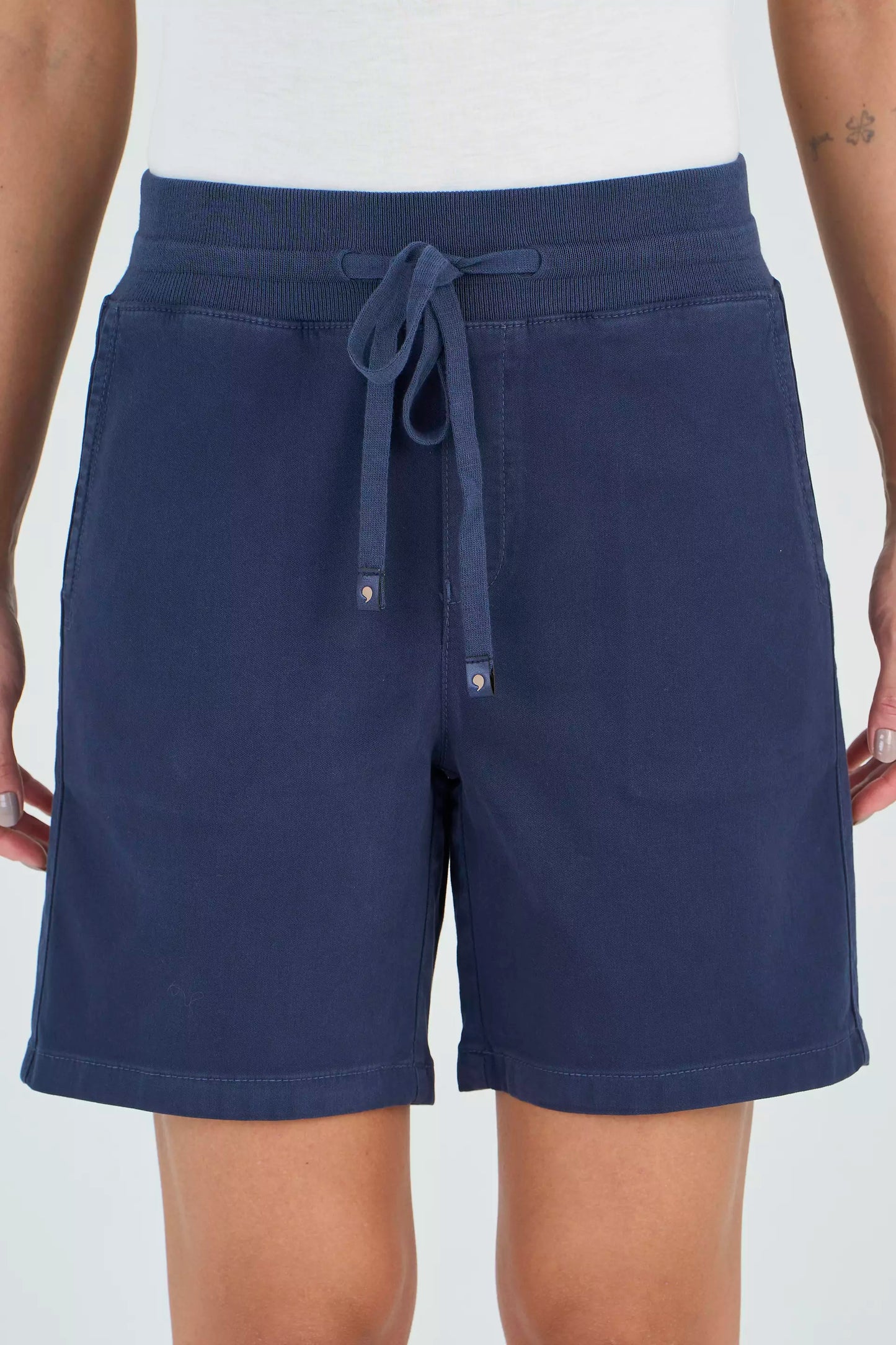 bermuda malha color midi comfort cintura intermedíaria cós tricot