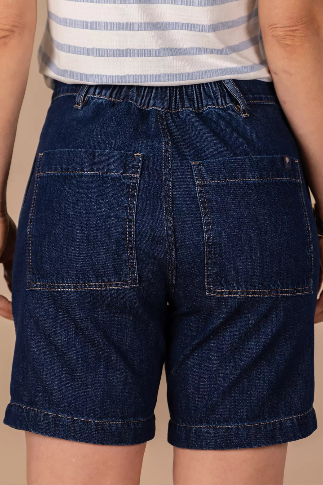 bermuda jeans midi cintura intermediária alfaiataria