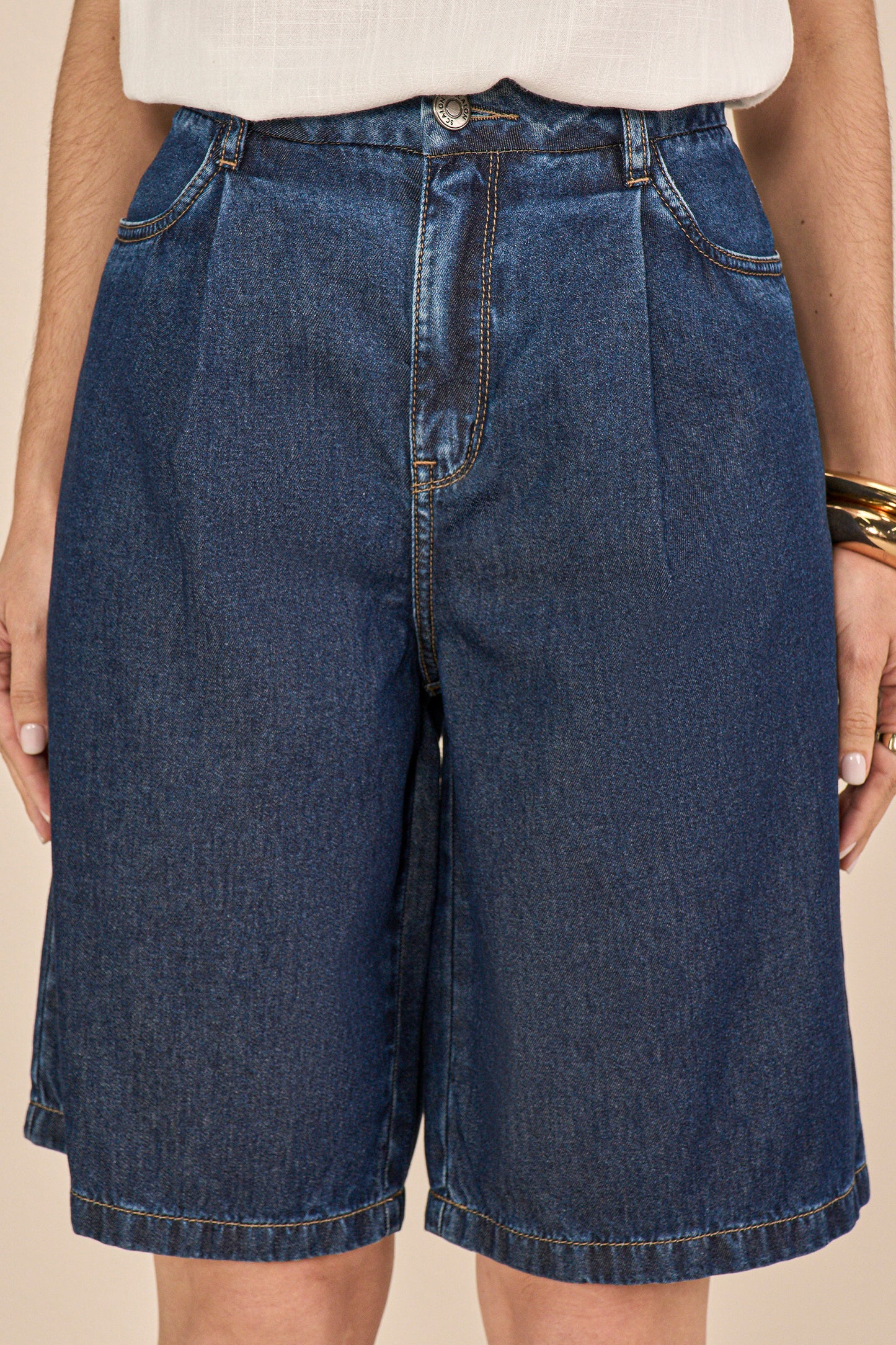 bermuda jeans jorts cintura intermediaria com pregas