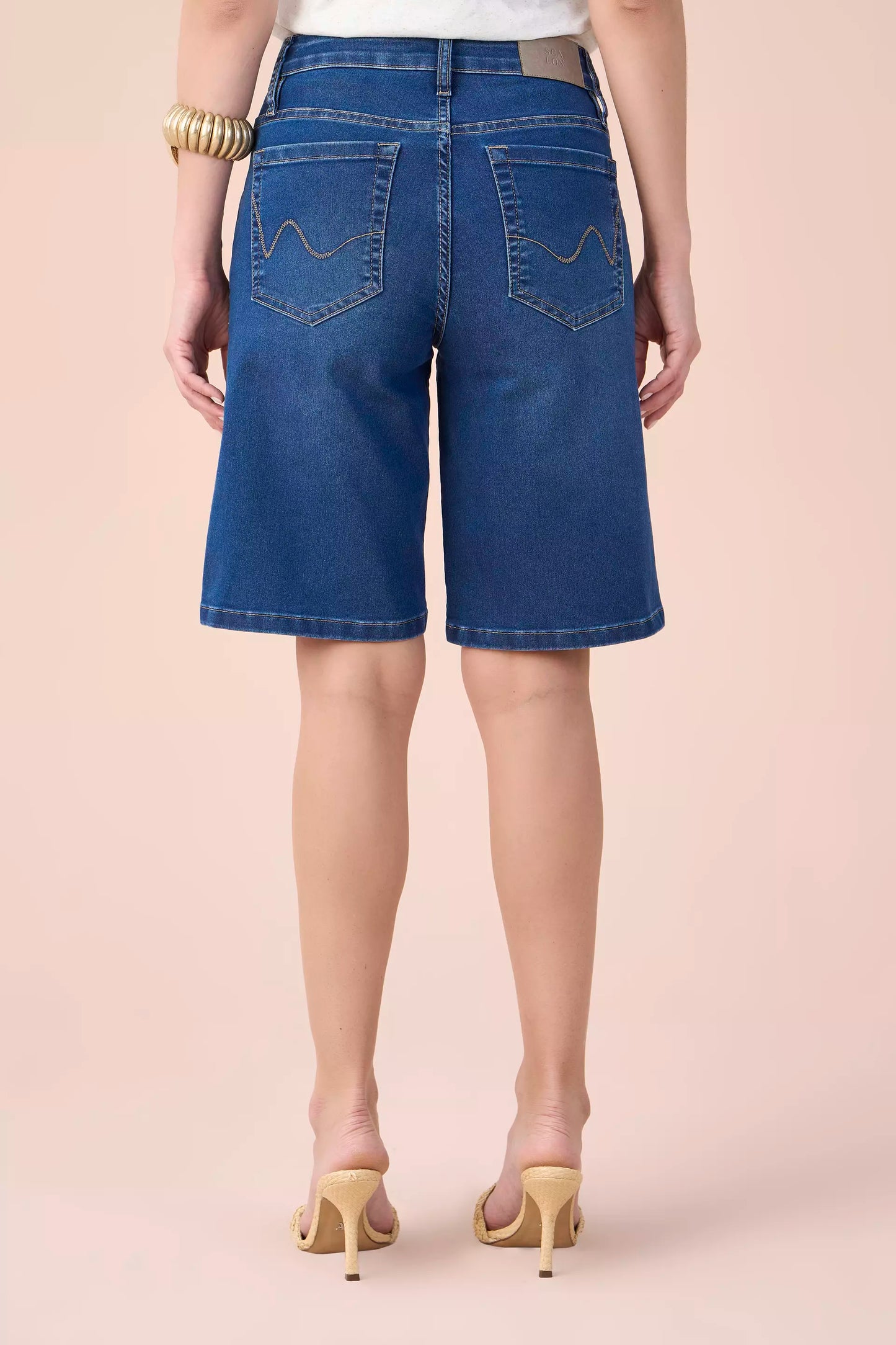 bermuda jeans jorts cintura intermediária bordada