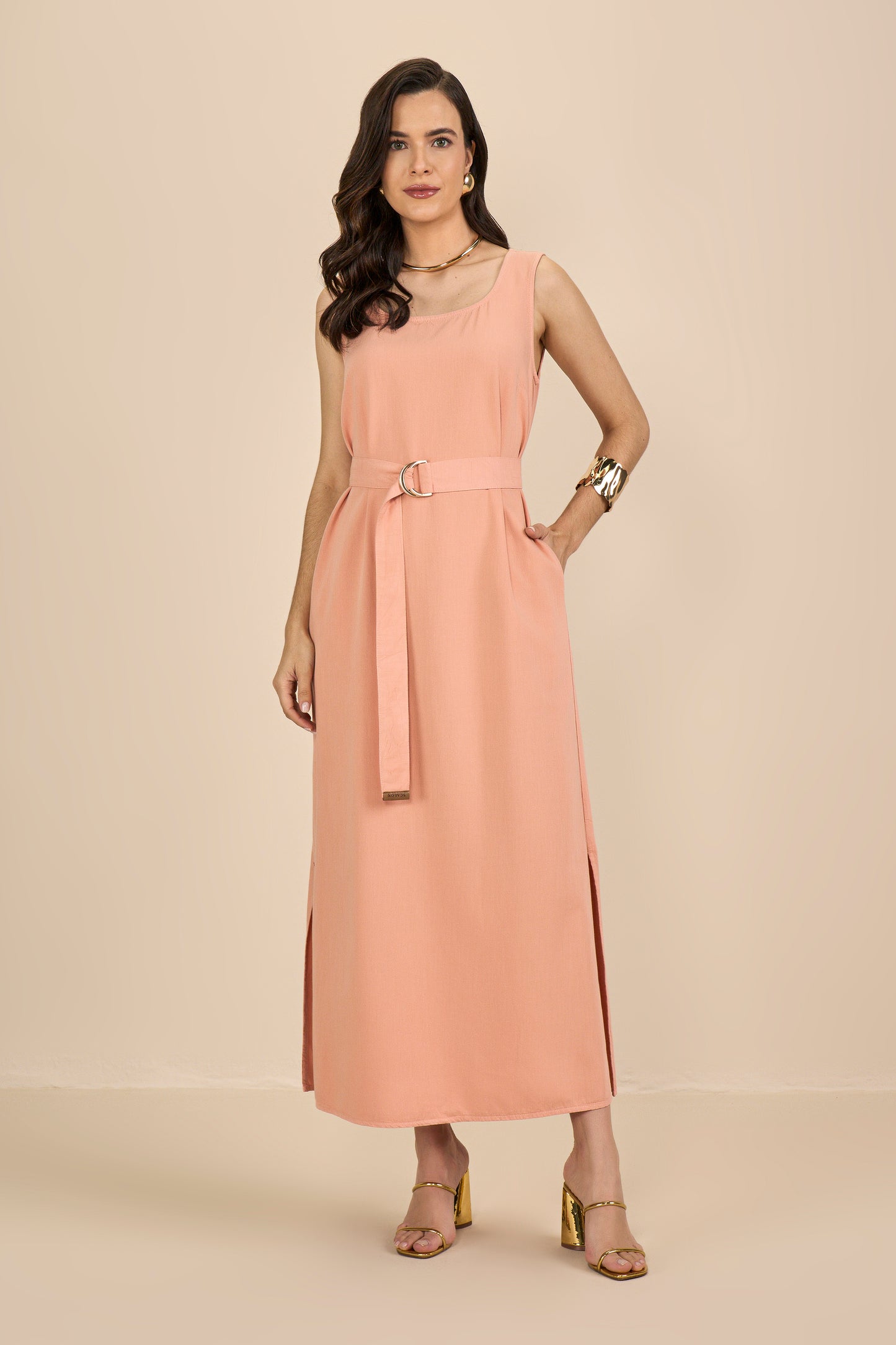 vestido sarja longuete alça larga com faixa