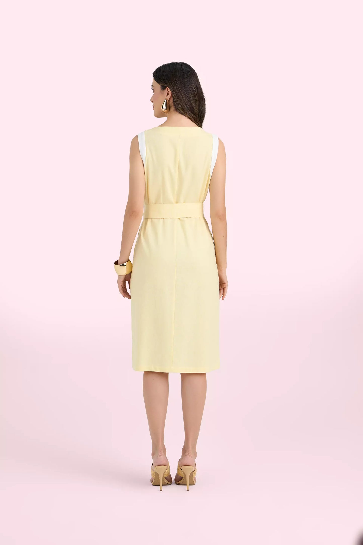 vestido viscose curto alça larga com mix de tecidos
