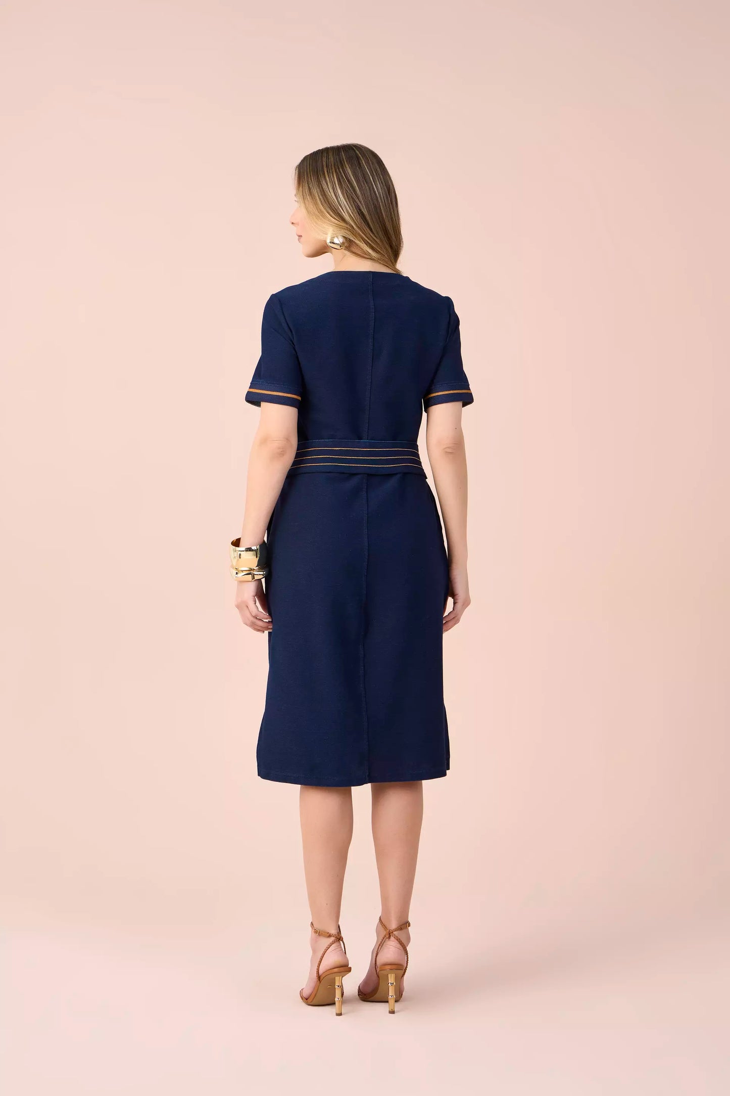 vestido malha denim curto manga curta com cinto