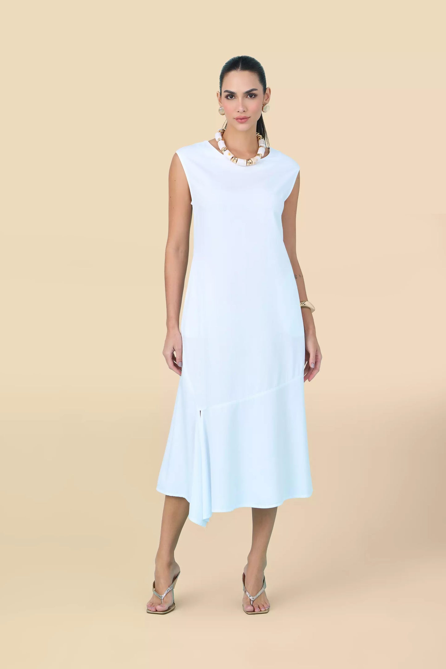vestido sarja midi com recortes e abertura na barra