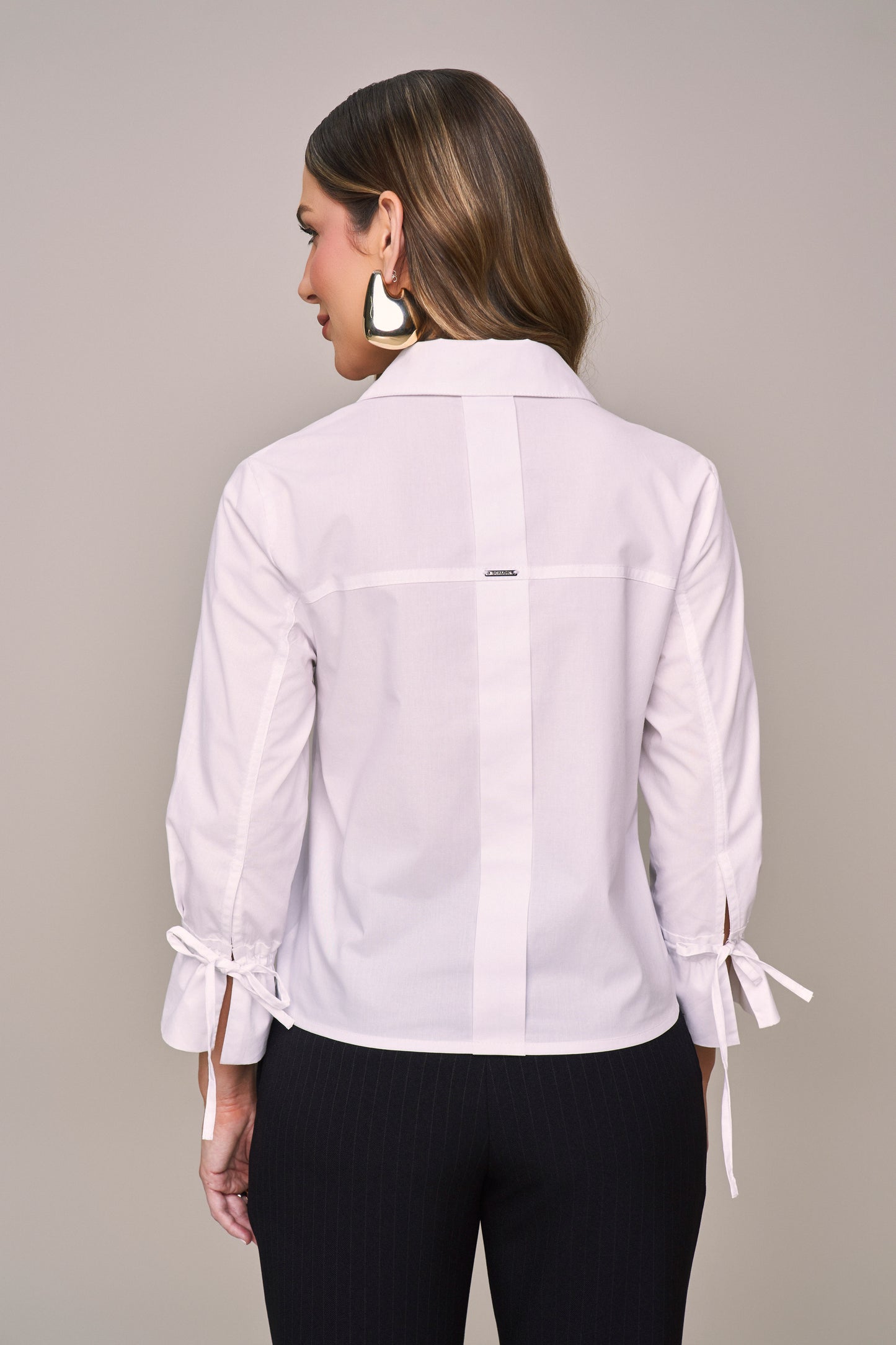 camisa tricoline manga 7/8 com detalhe amarração