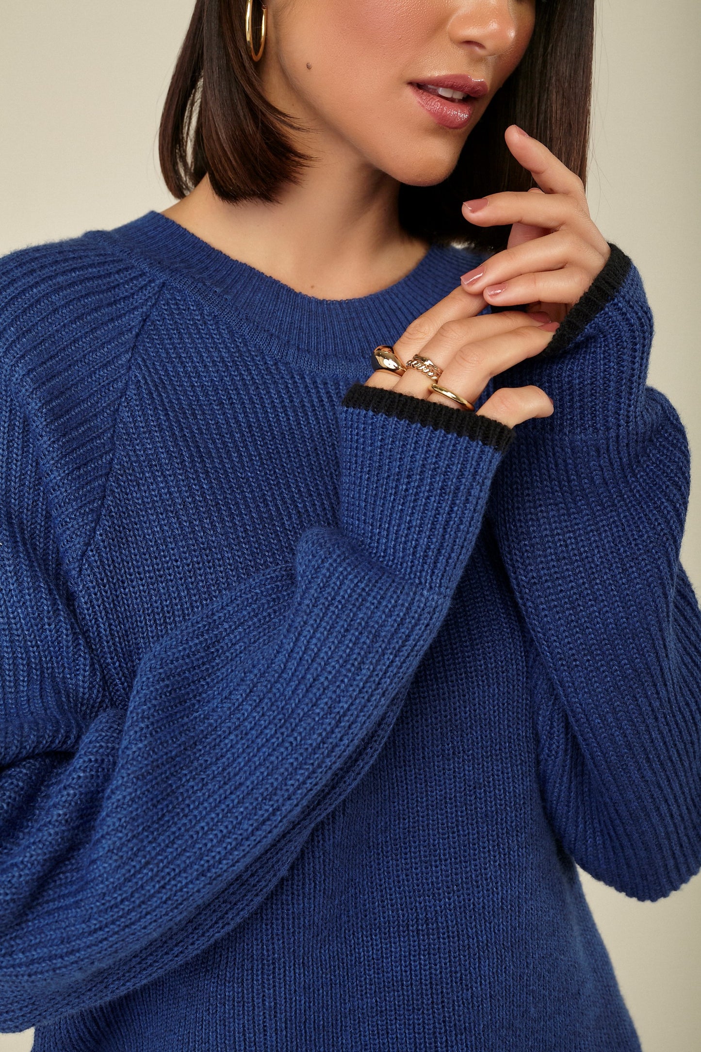 blusa tricot manga longa bicolor