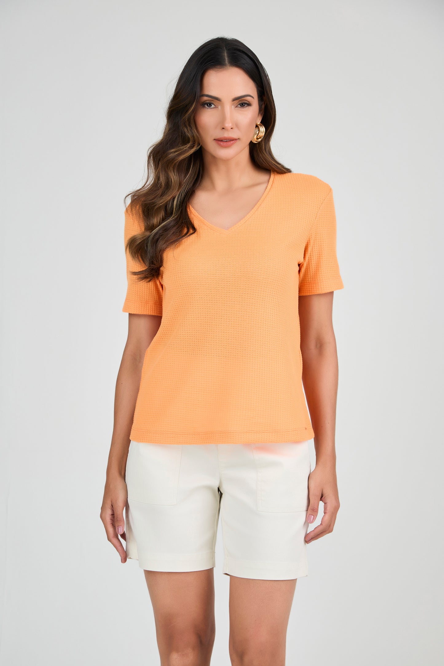 t-shirt malha croch㊠manga curta com decote v