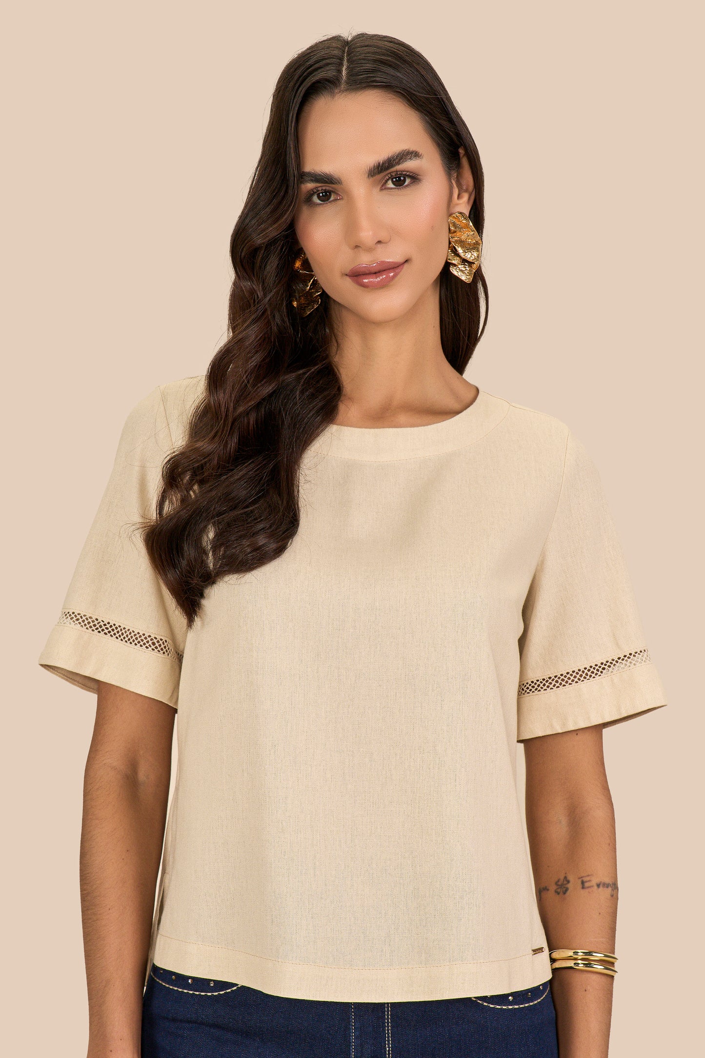 blusa viscose manga curta com entremeio
