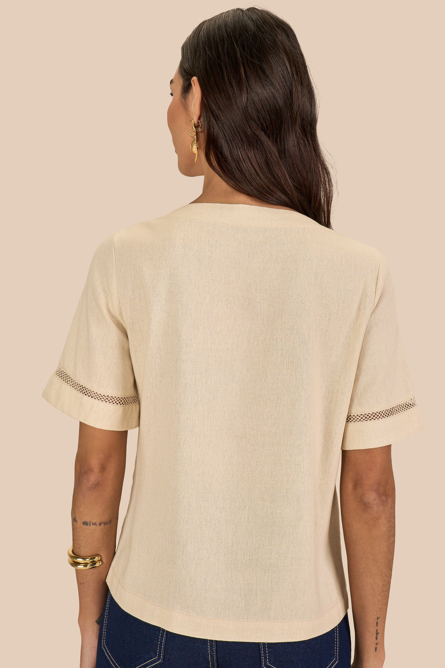 blusa viscose manga curta com entremeio