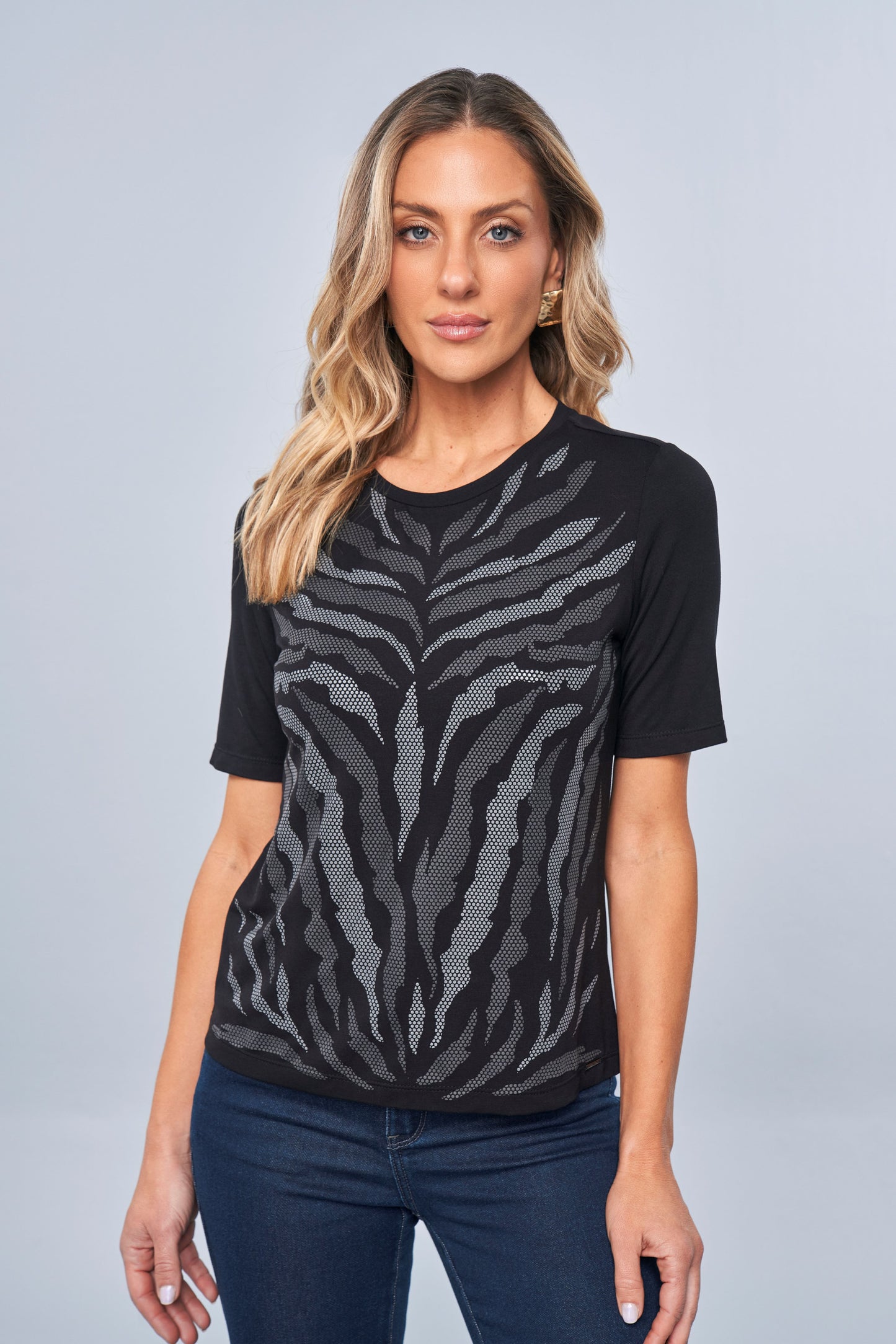 t-shirt malha manga curta estampa zebra