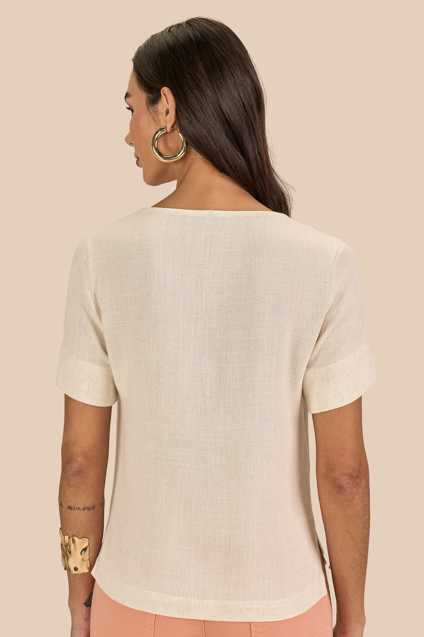 blusa viscose manga curta com abertura mangas