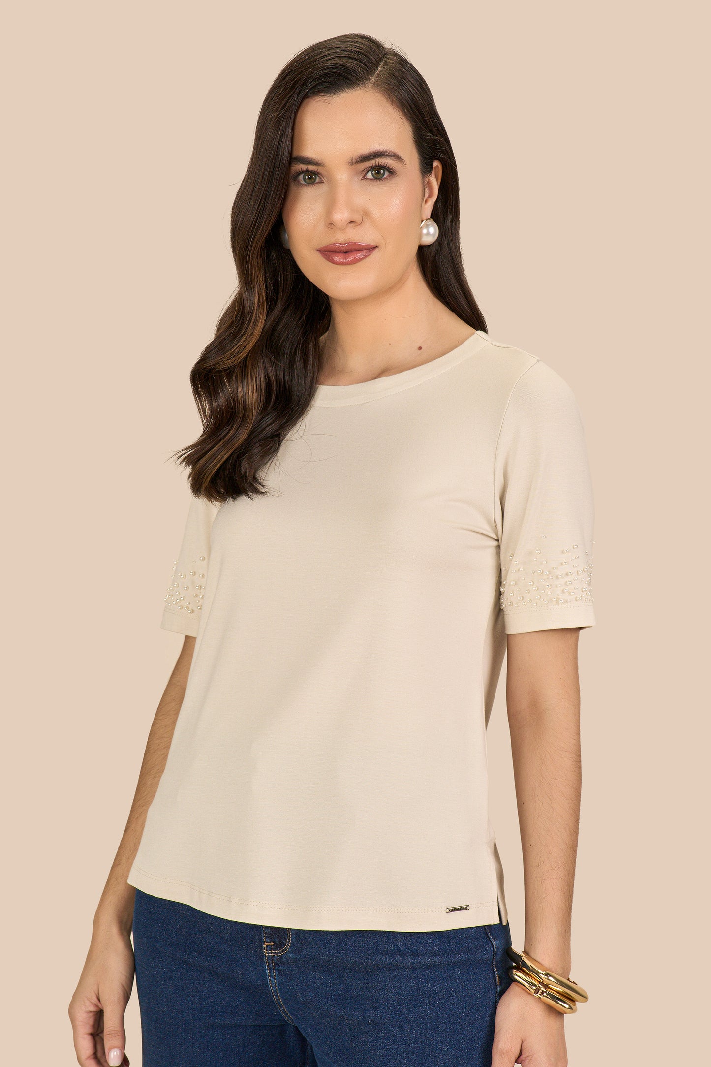 blusa malha manga curta bordada