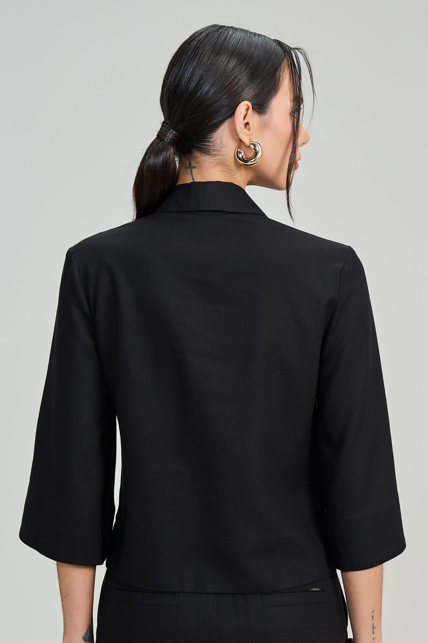 blusa viscose manga 3/4 com decote transpassado