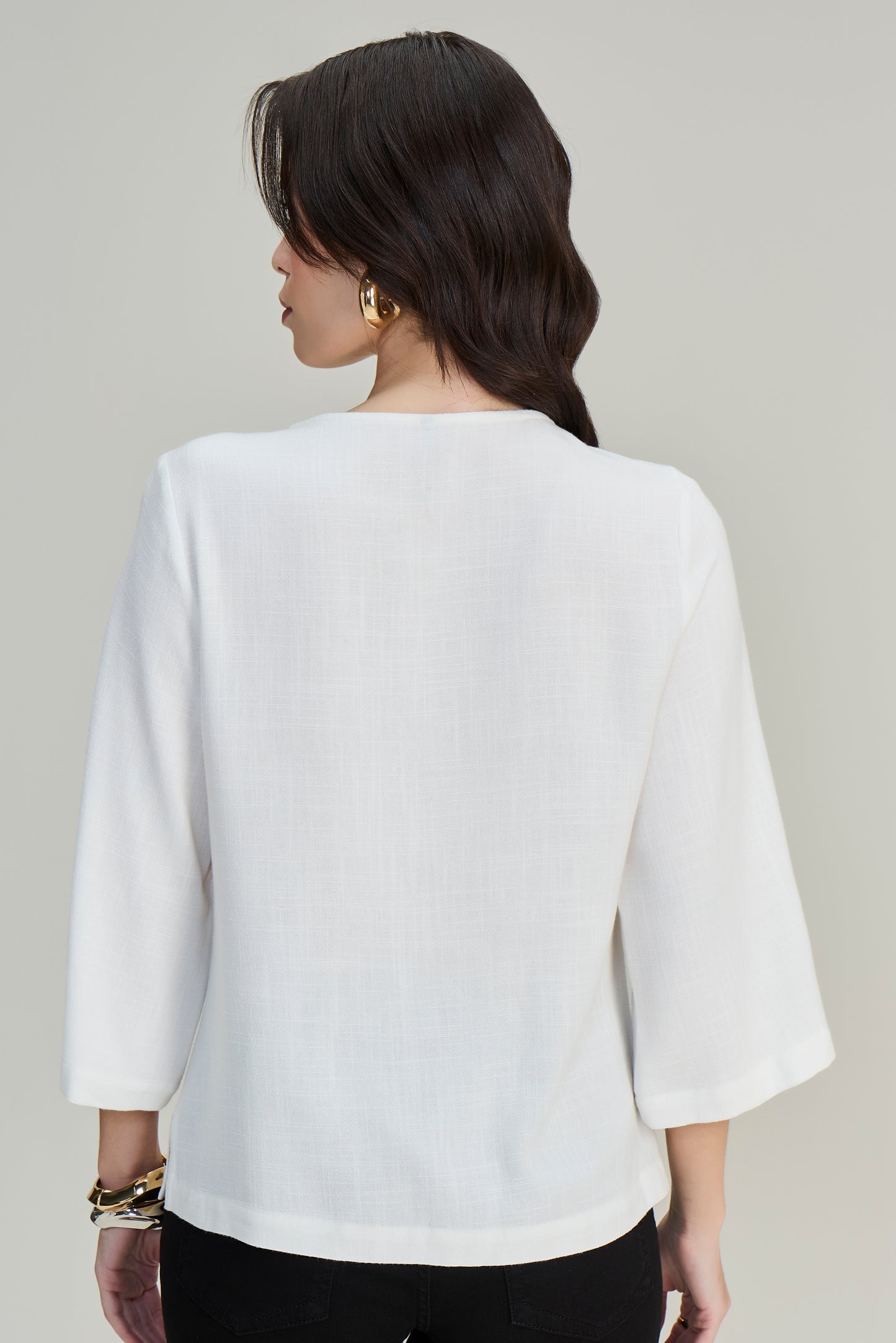 blusa viscose manga 3/4 com abertura