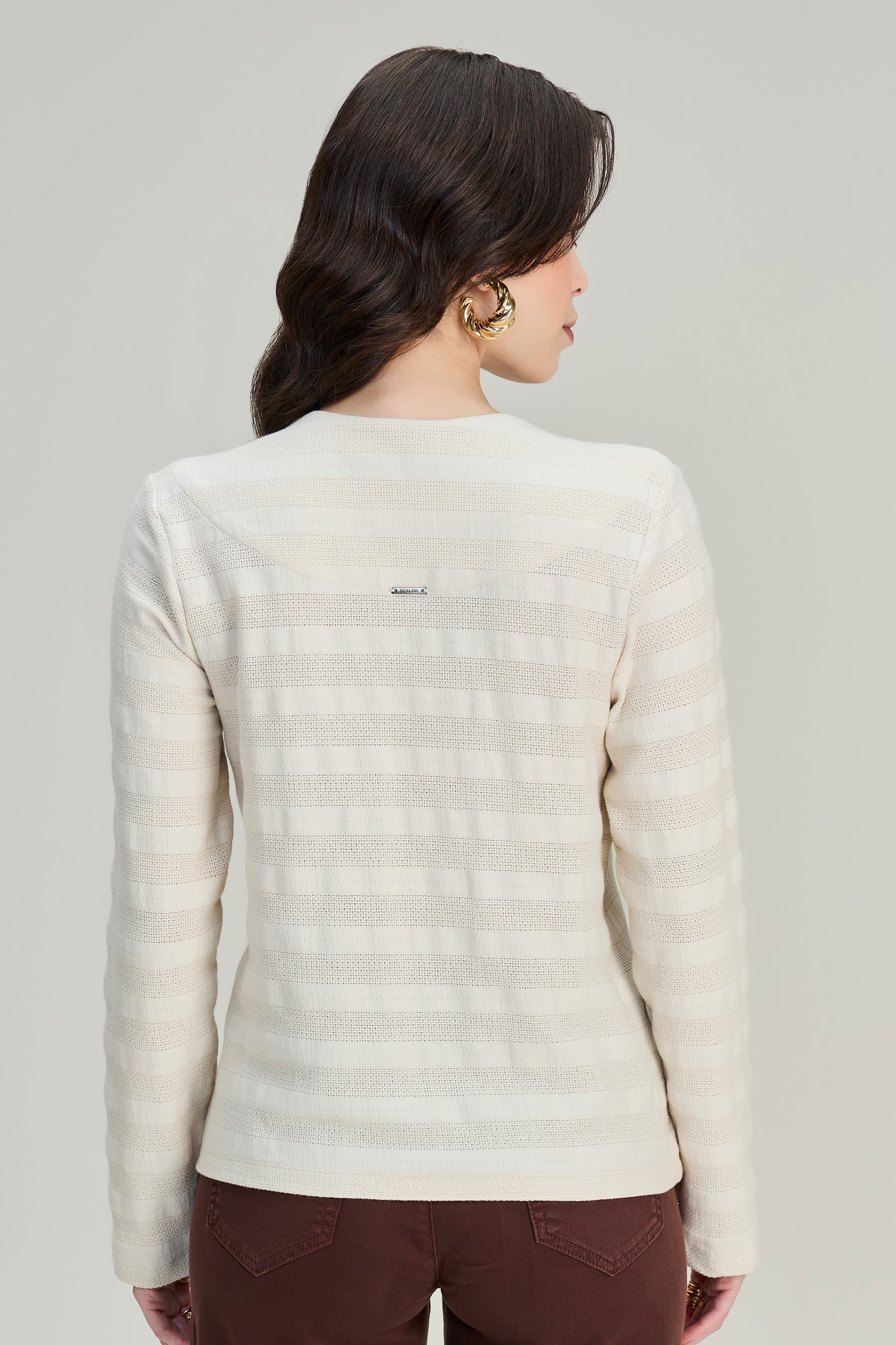 blusa malha manga longa gola virada