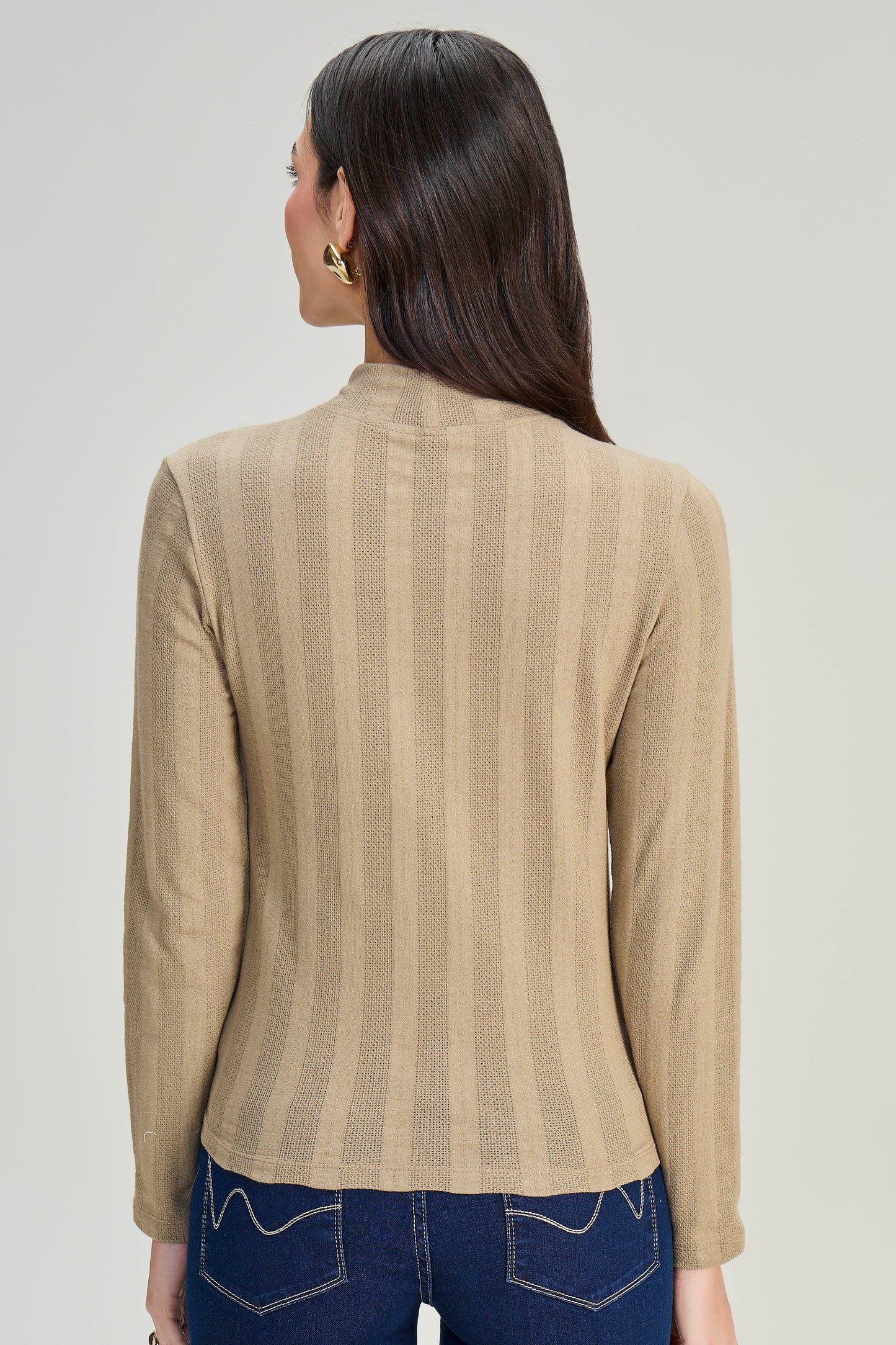 blusa malha manga longa com gola alta