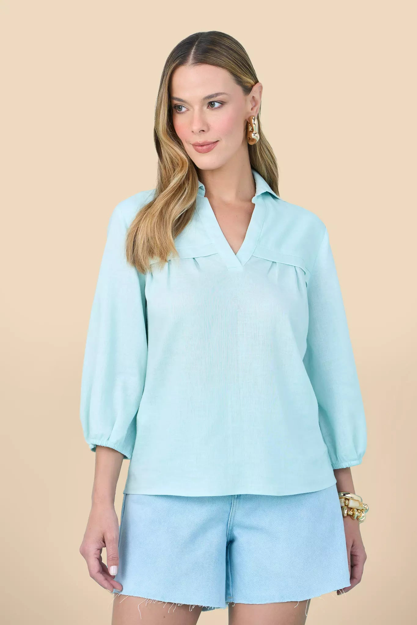 blusa viscose manga 3/4 recorte com pregas