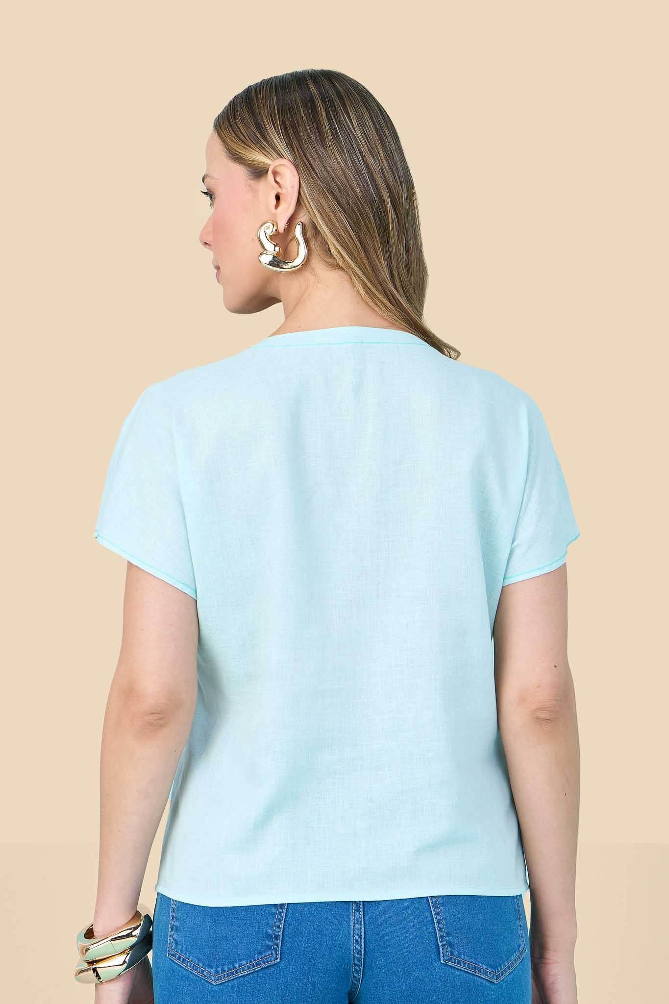 blusa viscose manga curta com detalhe frontal