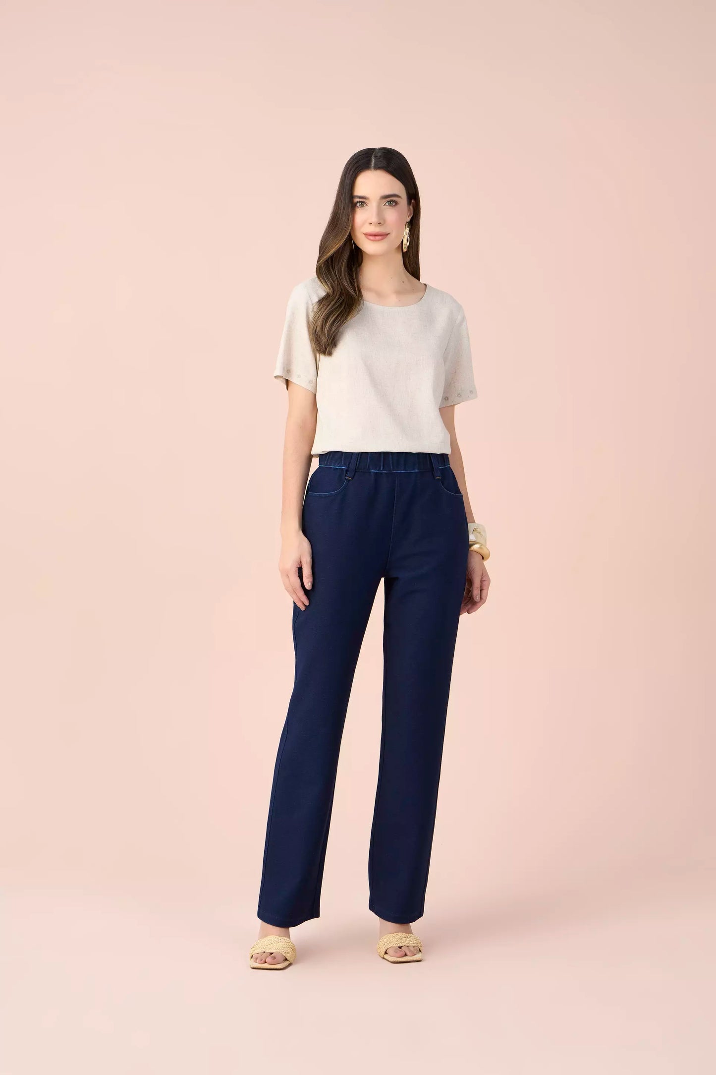 blusa viscose manga curta com bordado