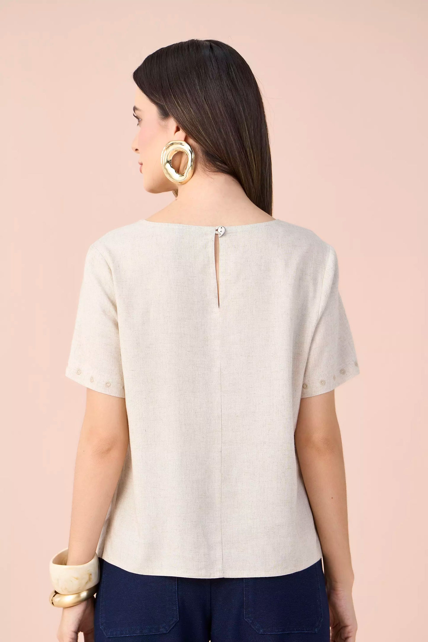blusa viscose manga curta com bordado
