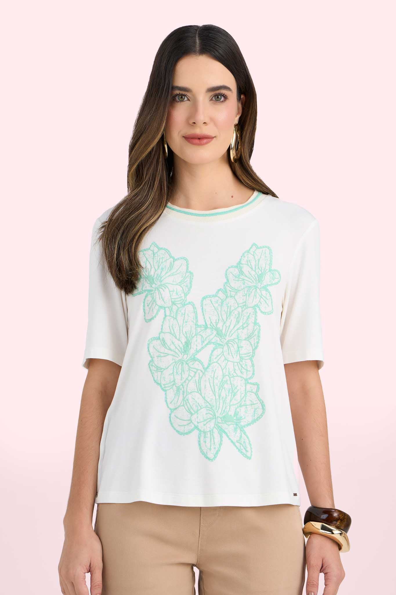 t-shirt malha manga curta estampada com tricot