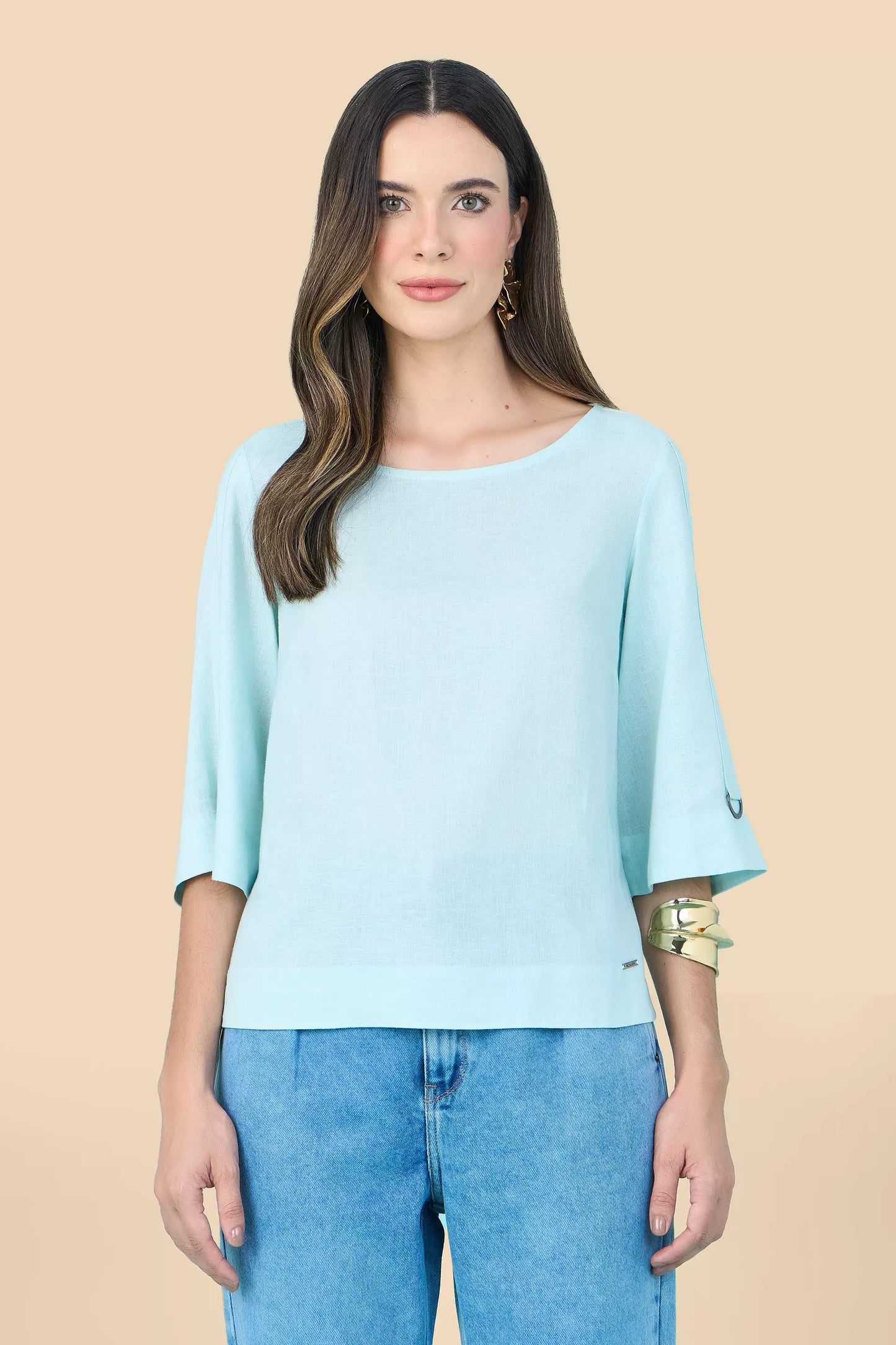 blusa viscose manga 3/4 com detalhe meia argola
