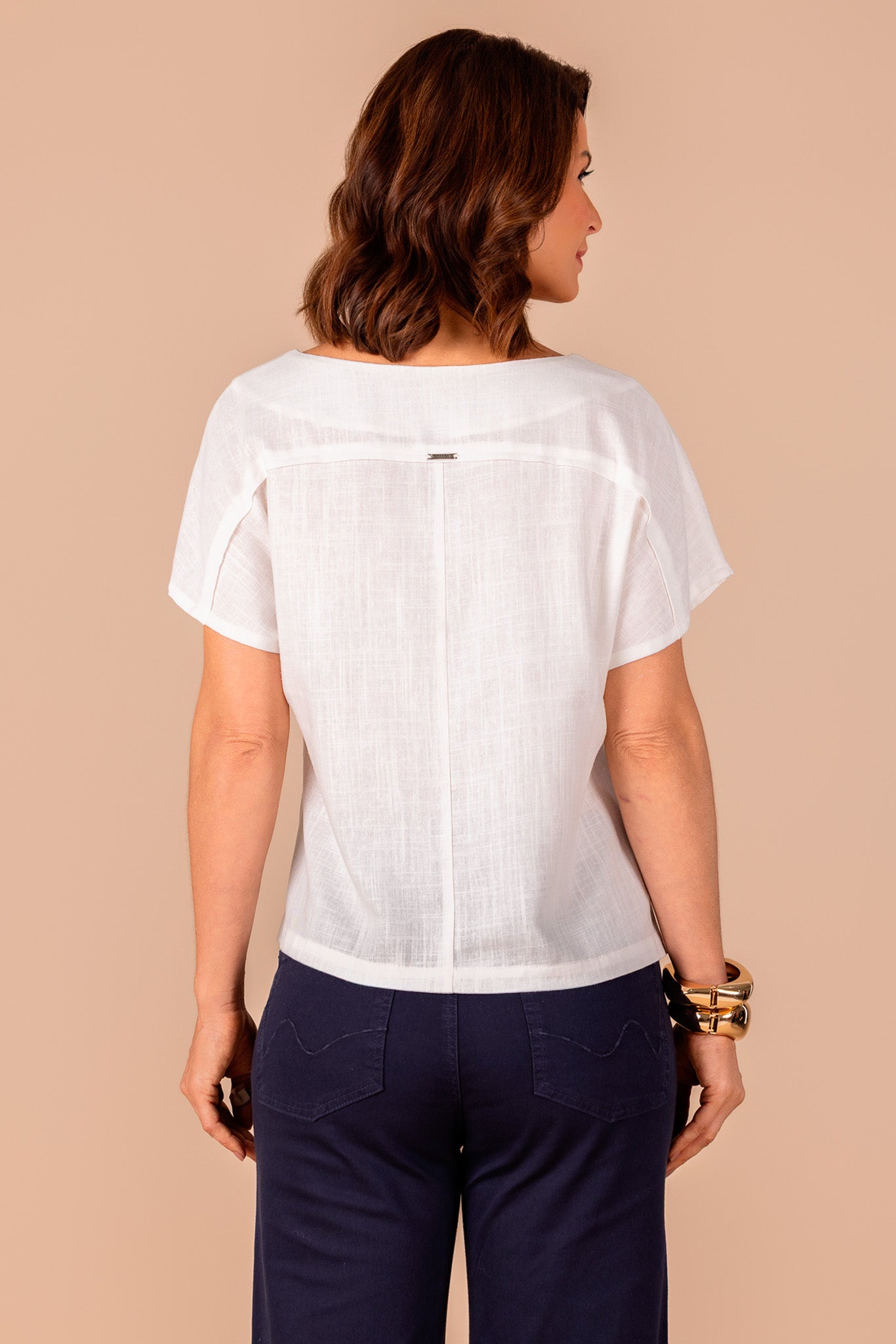 blusa viscose manga curta com pala e recortes