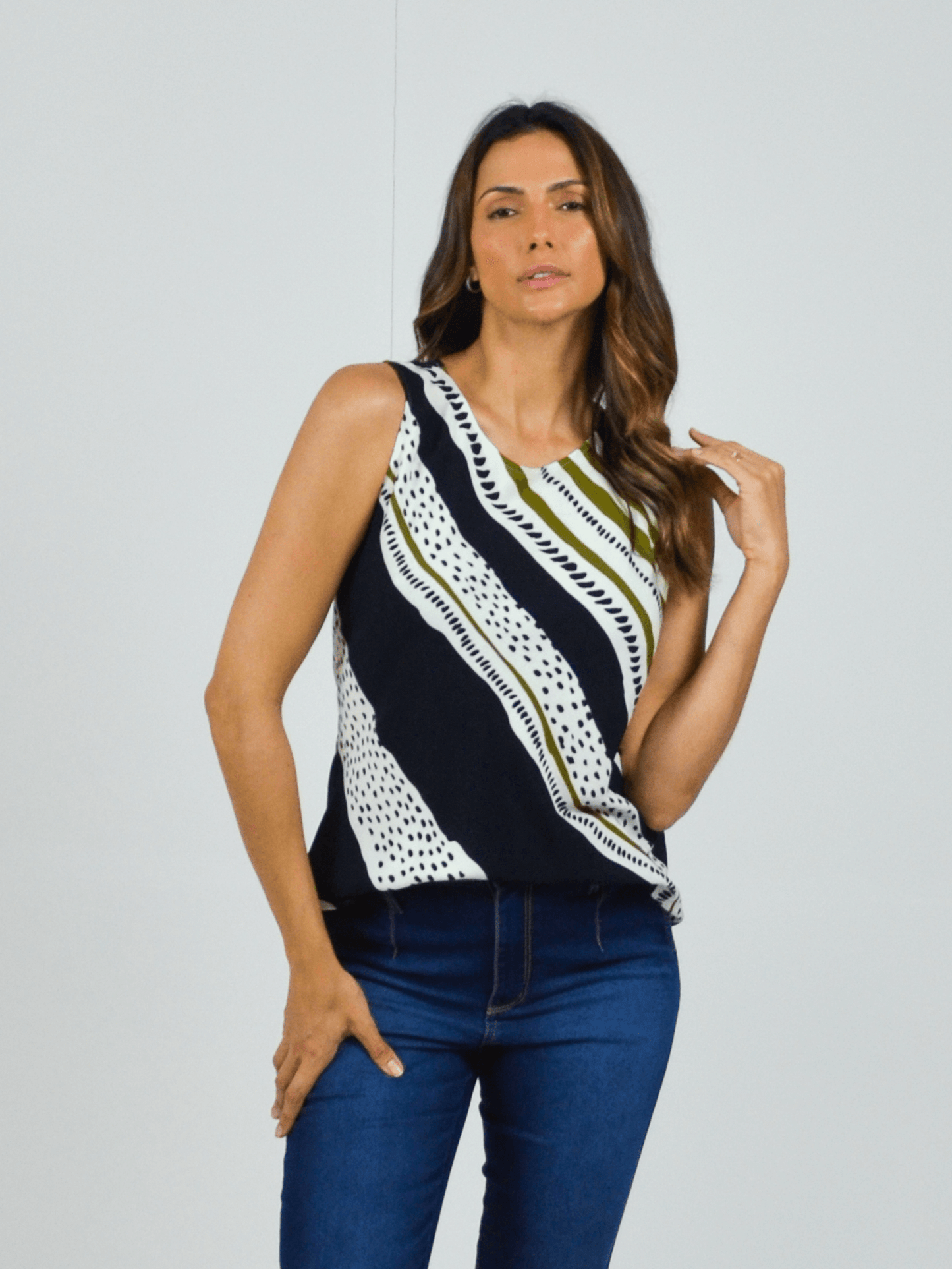 regata viscose alça larga estampada