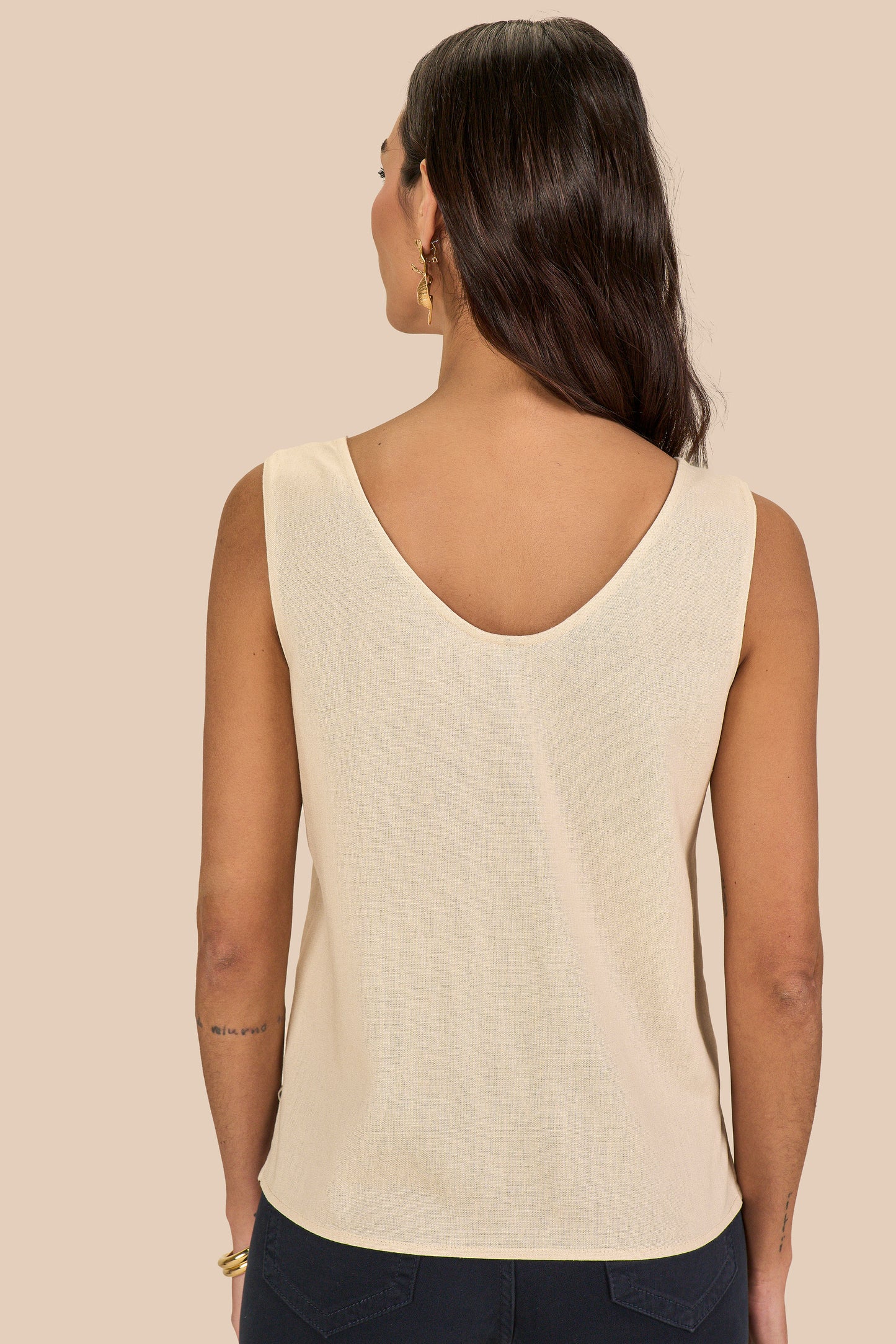 regata viscose alça larga com entremeio