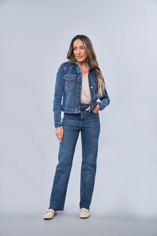 jaqueta jeans manga longa com bolsos sobrepostos